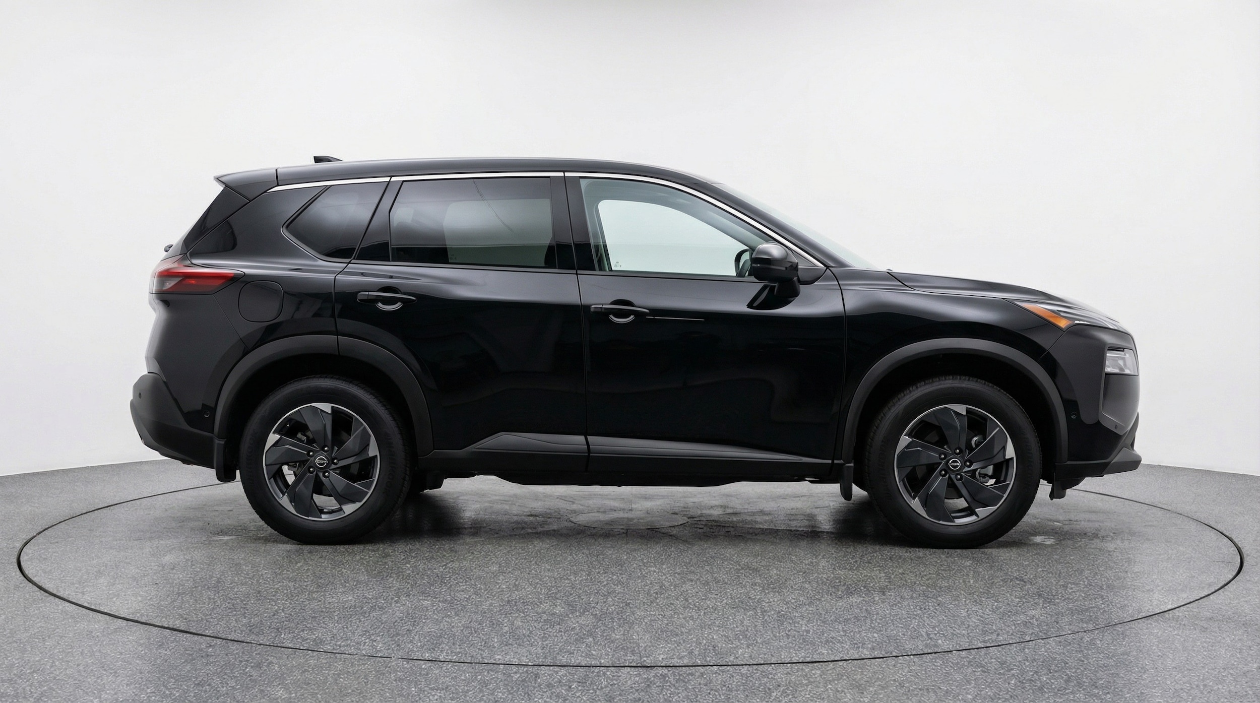 Thumbnail: 2025 Nissan Rogue - 8