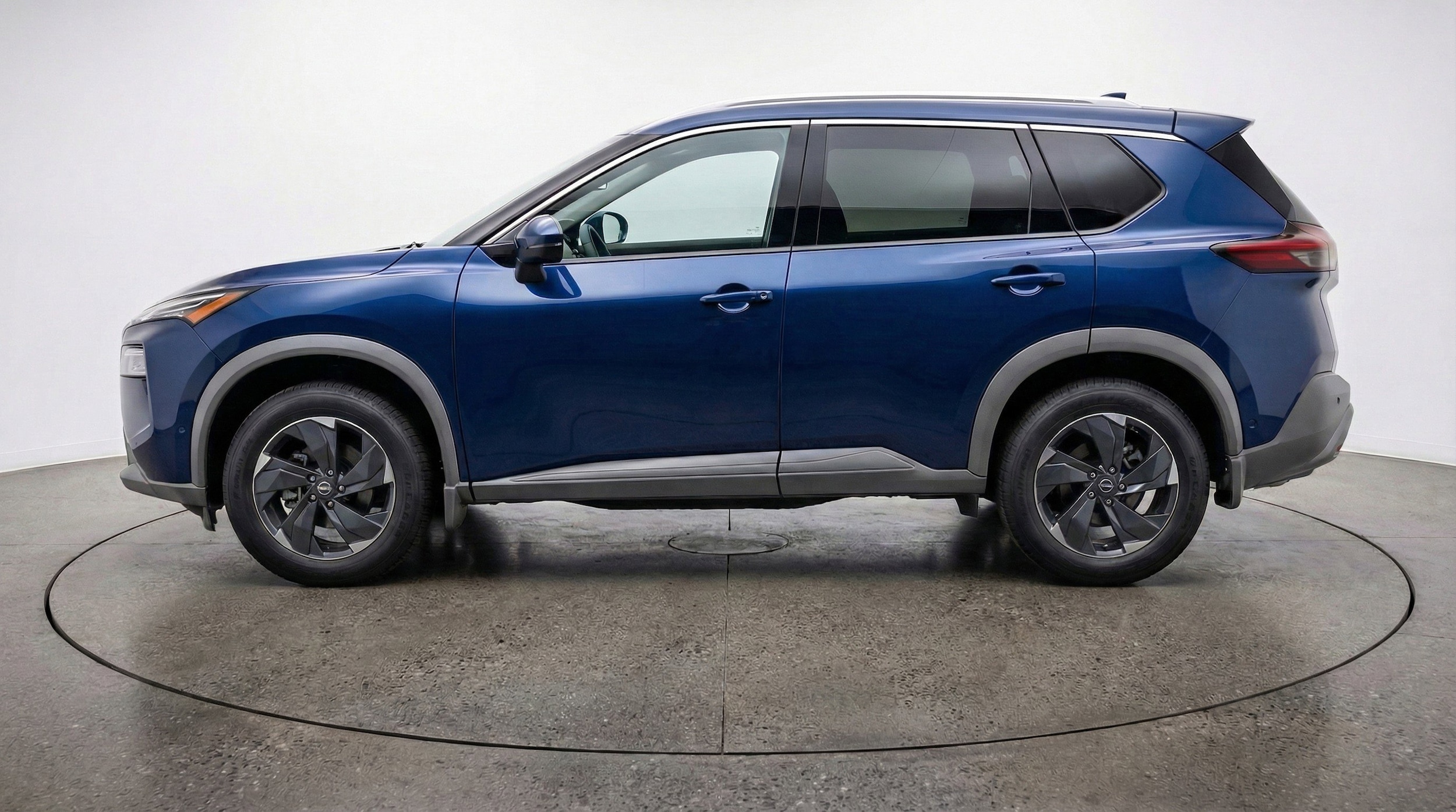 Thumbnail: 2025 Nissan Rogue - 5