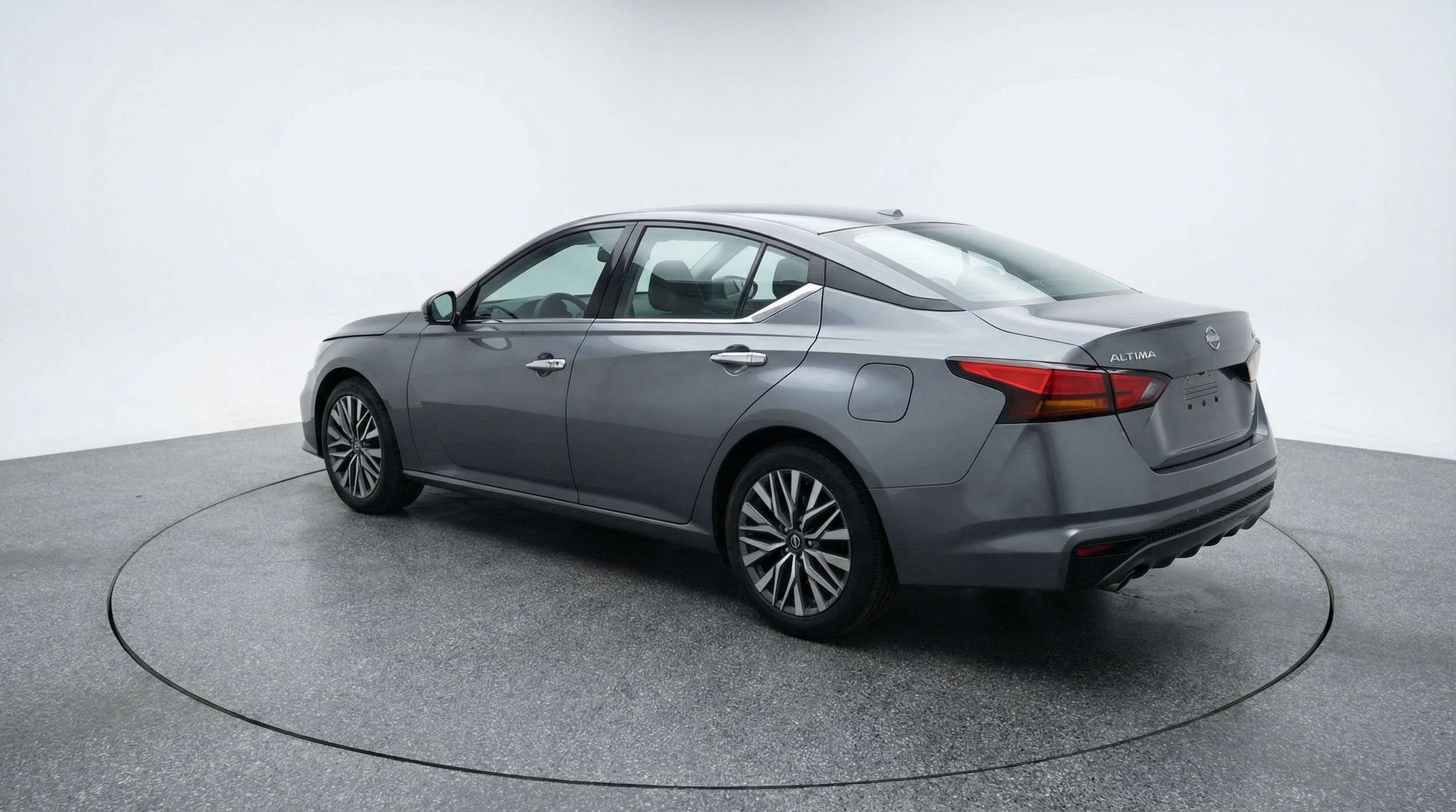 Thumbnail: 2025 Nissan Altima - 5