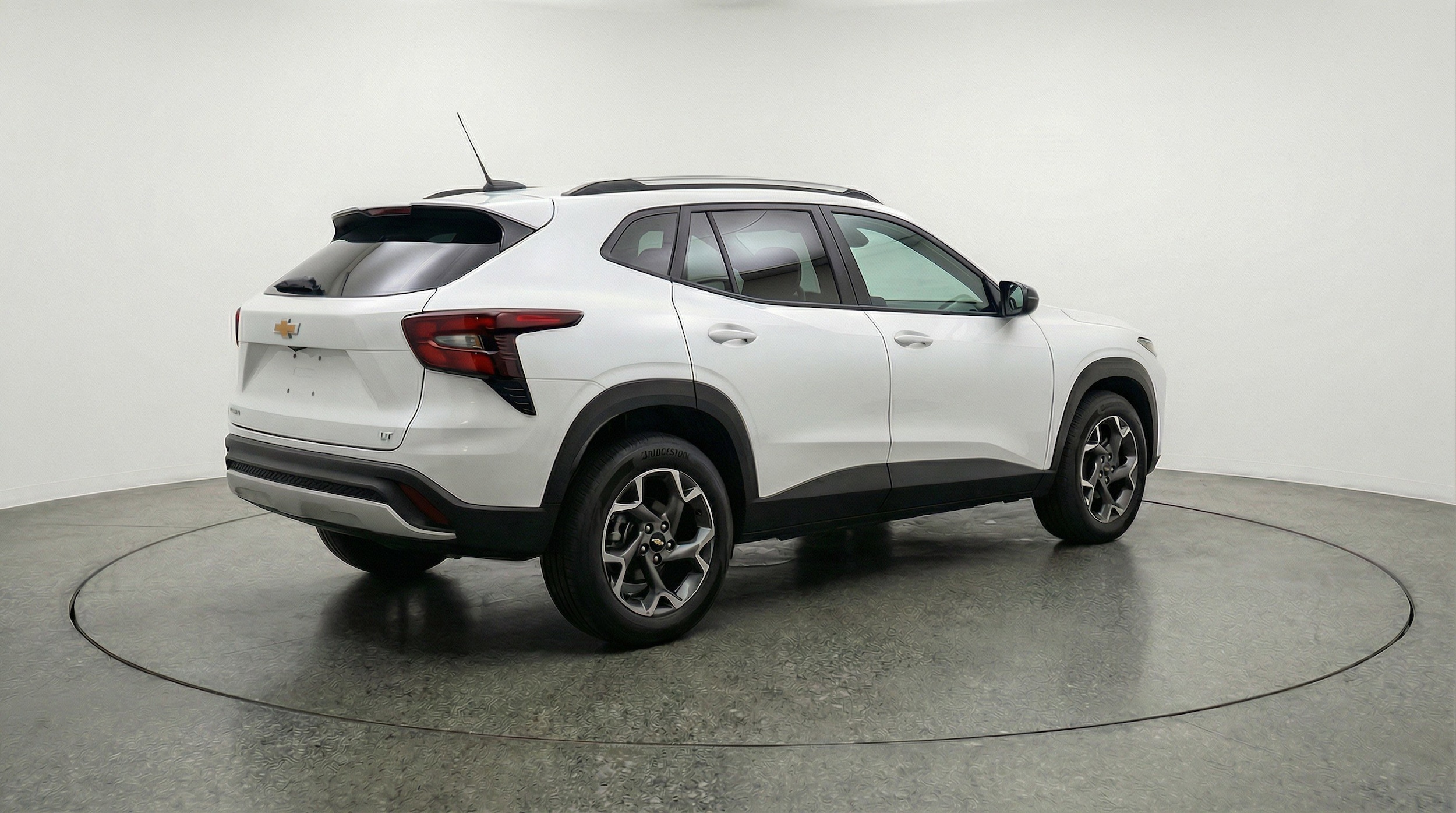 Thumbnail: 2025 Chevrolet Trax - 9