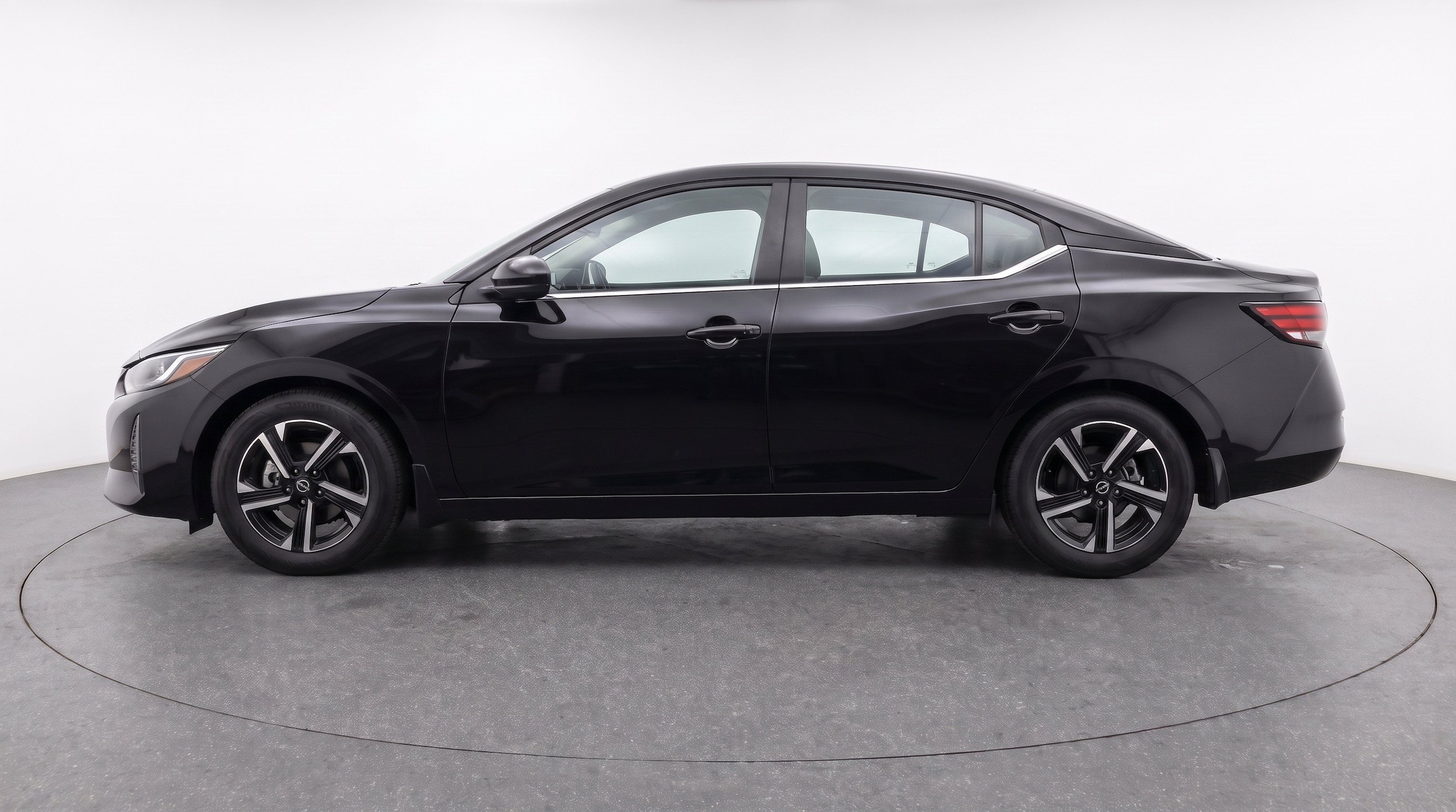 Thumbnail: 2025 Nissan Sentra - 5