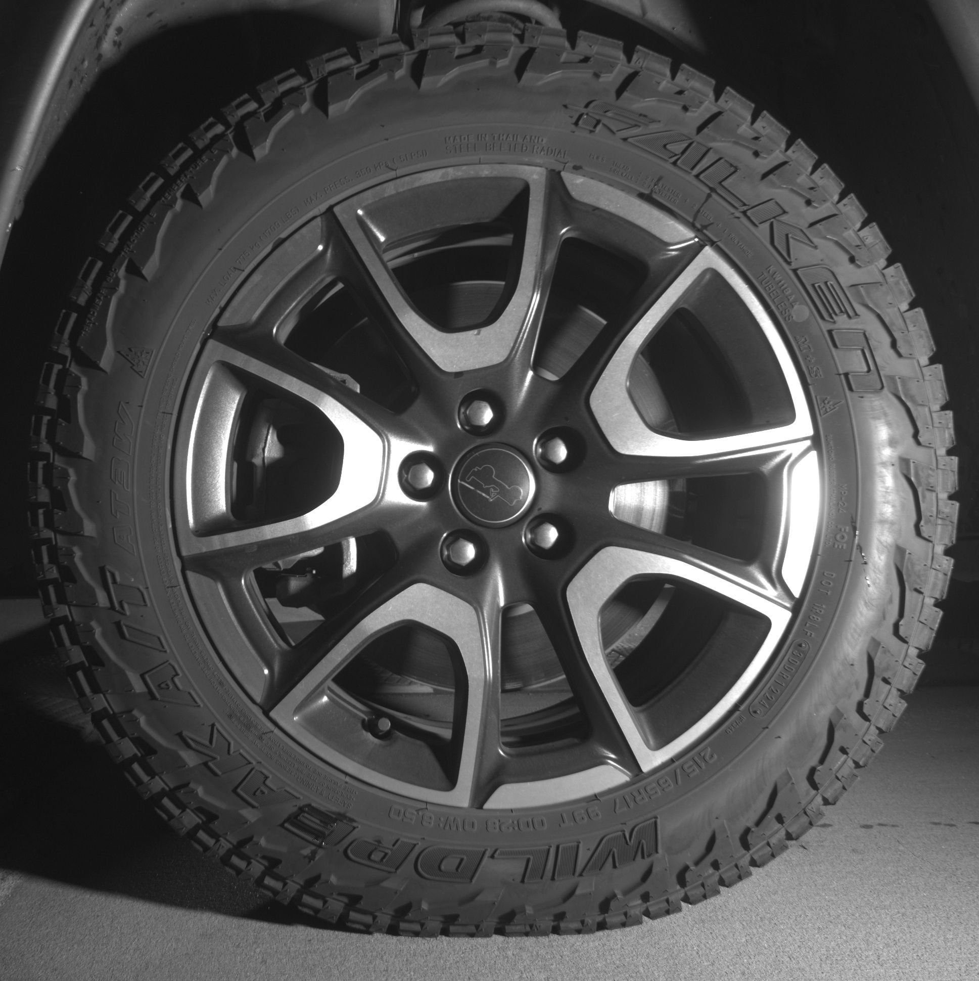 Thumbnail: 2025 Jeep Compass - 9