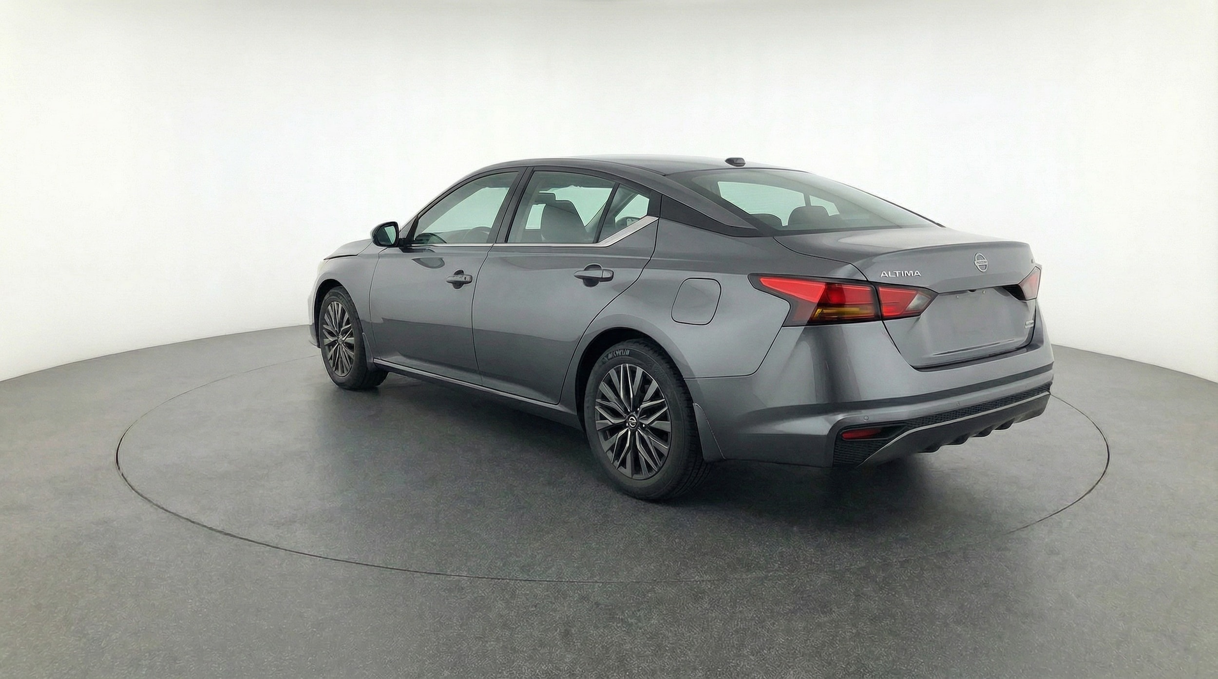 Thumbnail: 2025 Nissan Altima - 5