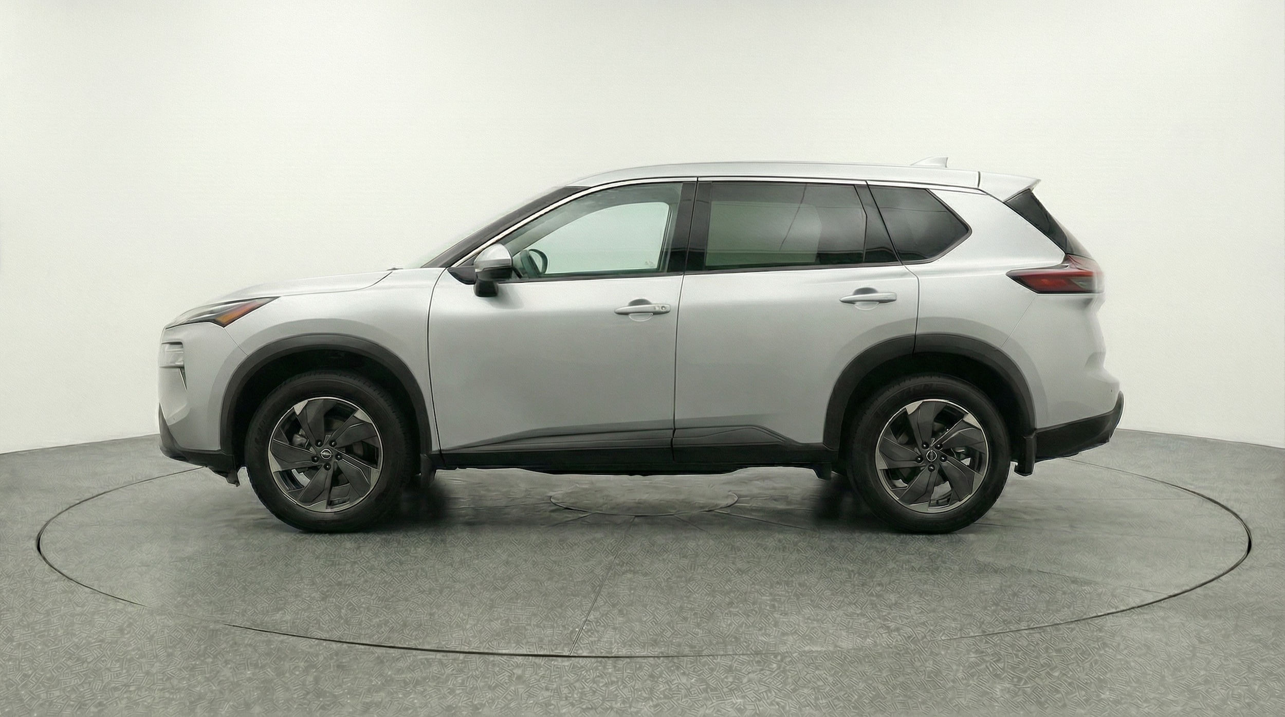 Thumbnail: 2025 Nissan Rogue - 4