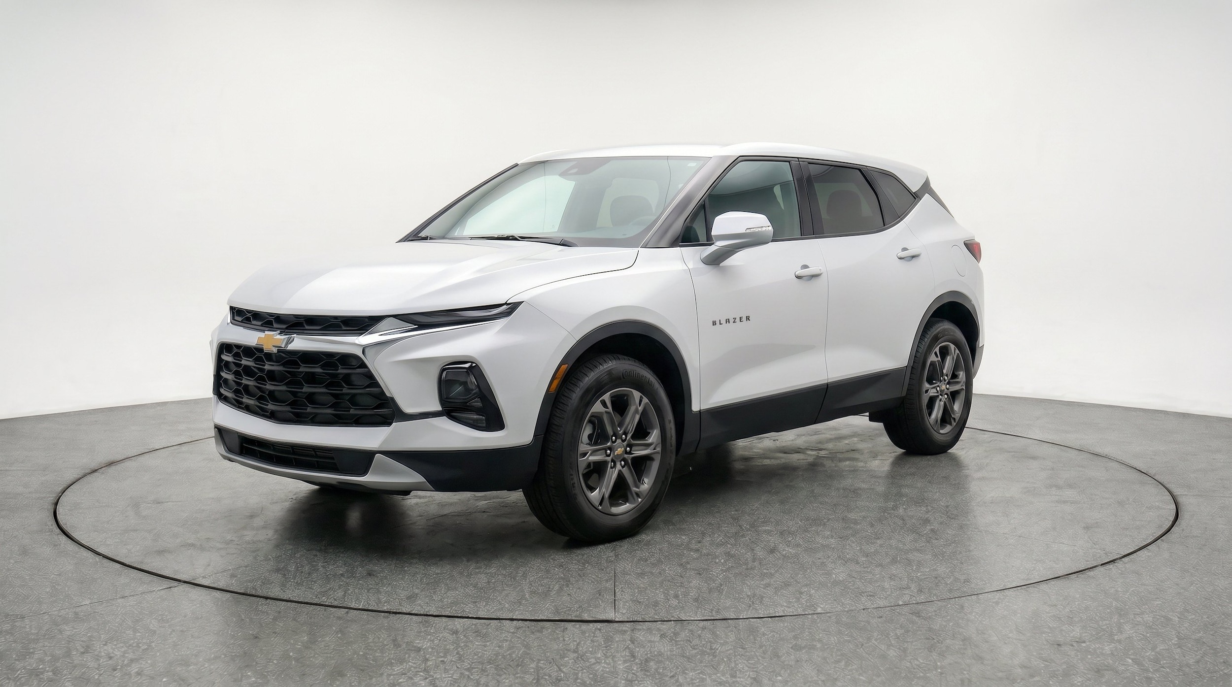 Thumbnail: 2026 Chevrolet Blazer - 3