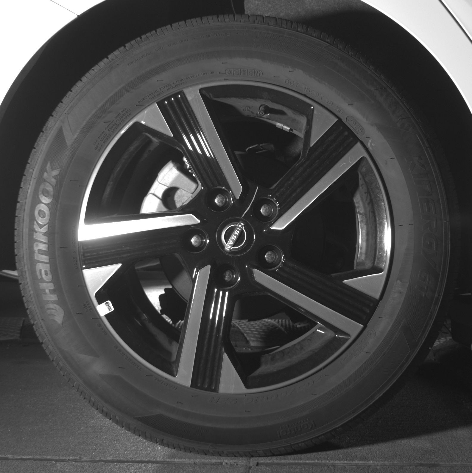 Thumbnail: 2025 Nissan Sentra - 12