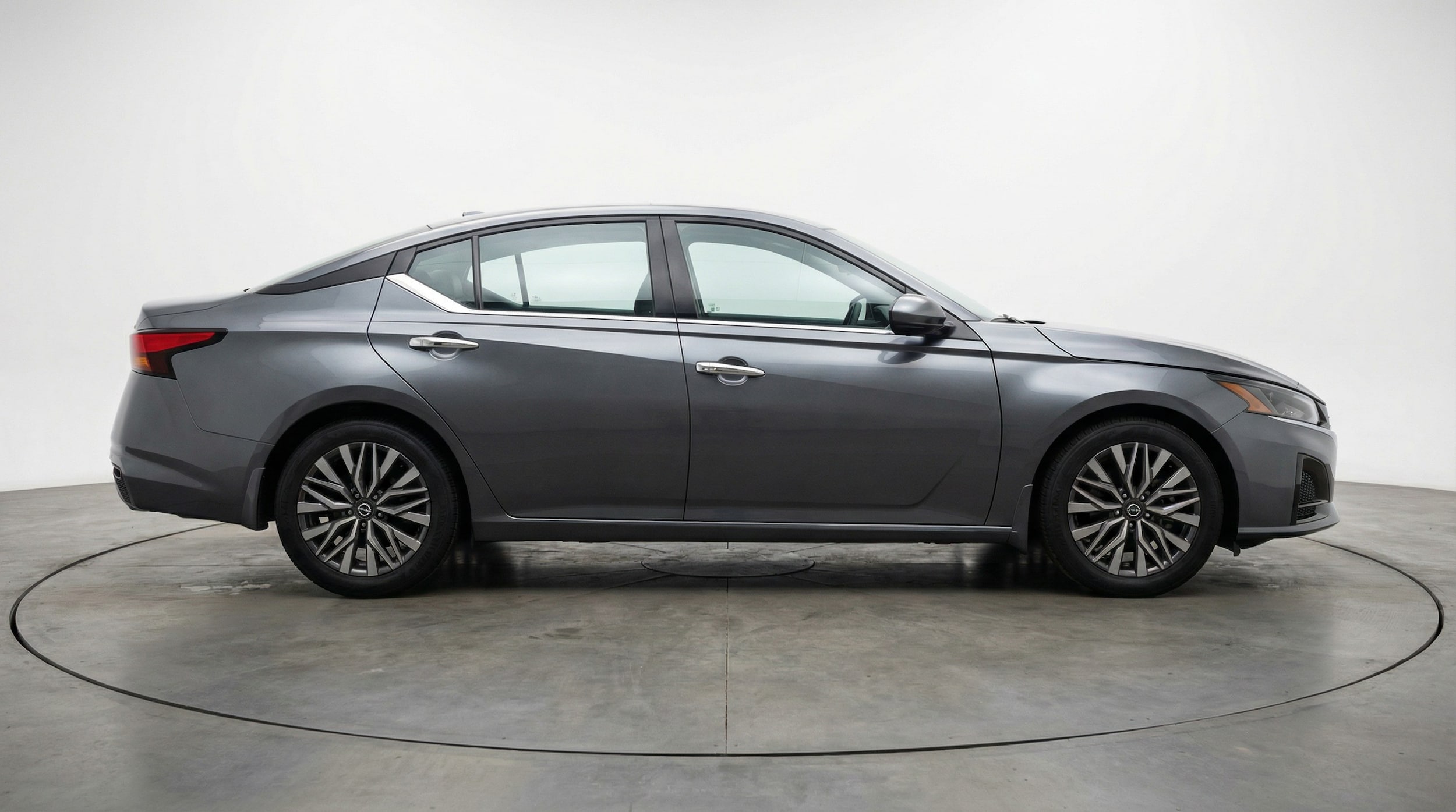 Thumbnail: 2025 Nissan Altima - 8