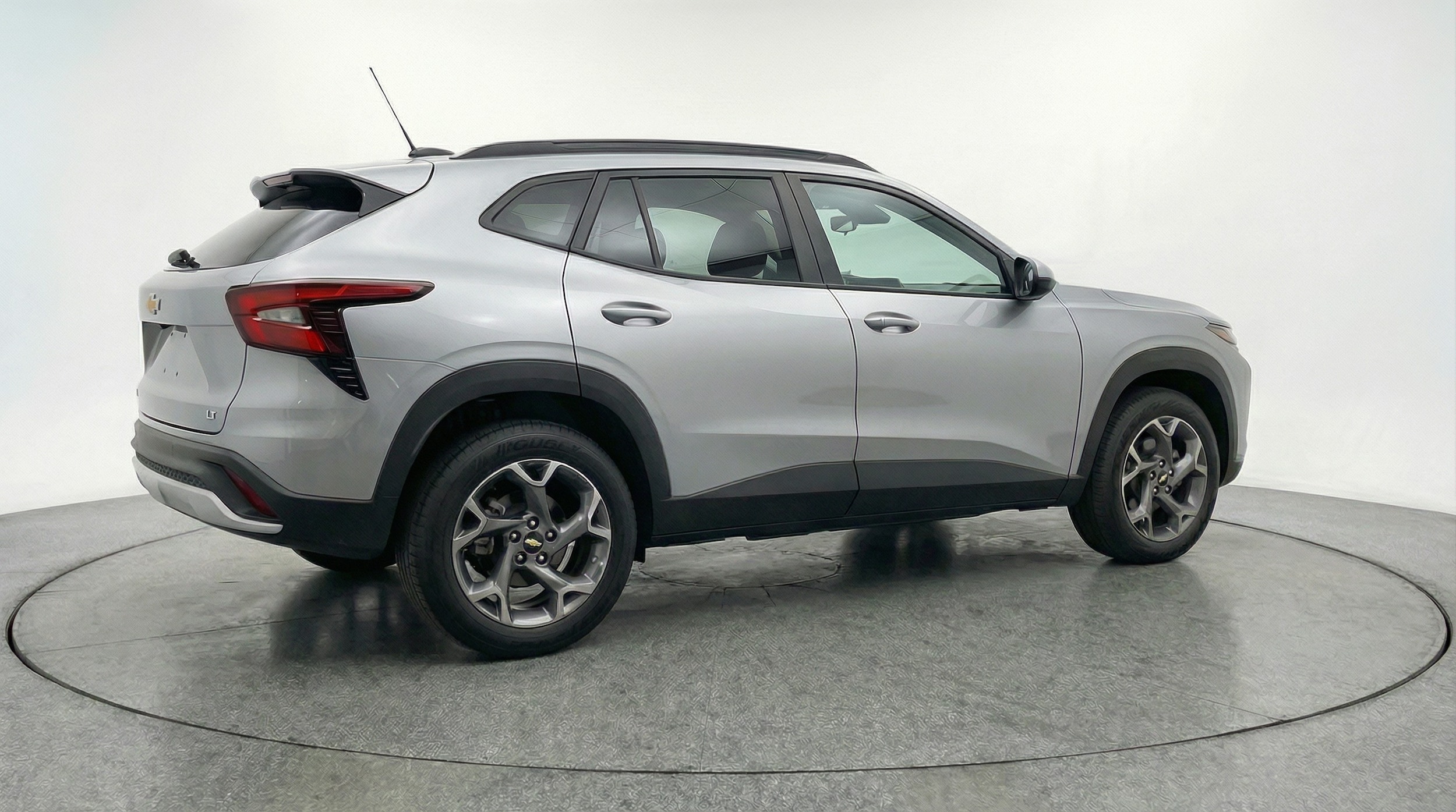 Thumbnail: 2025 Chevrolet Trax - 7