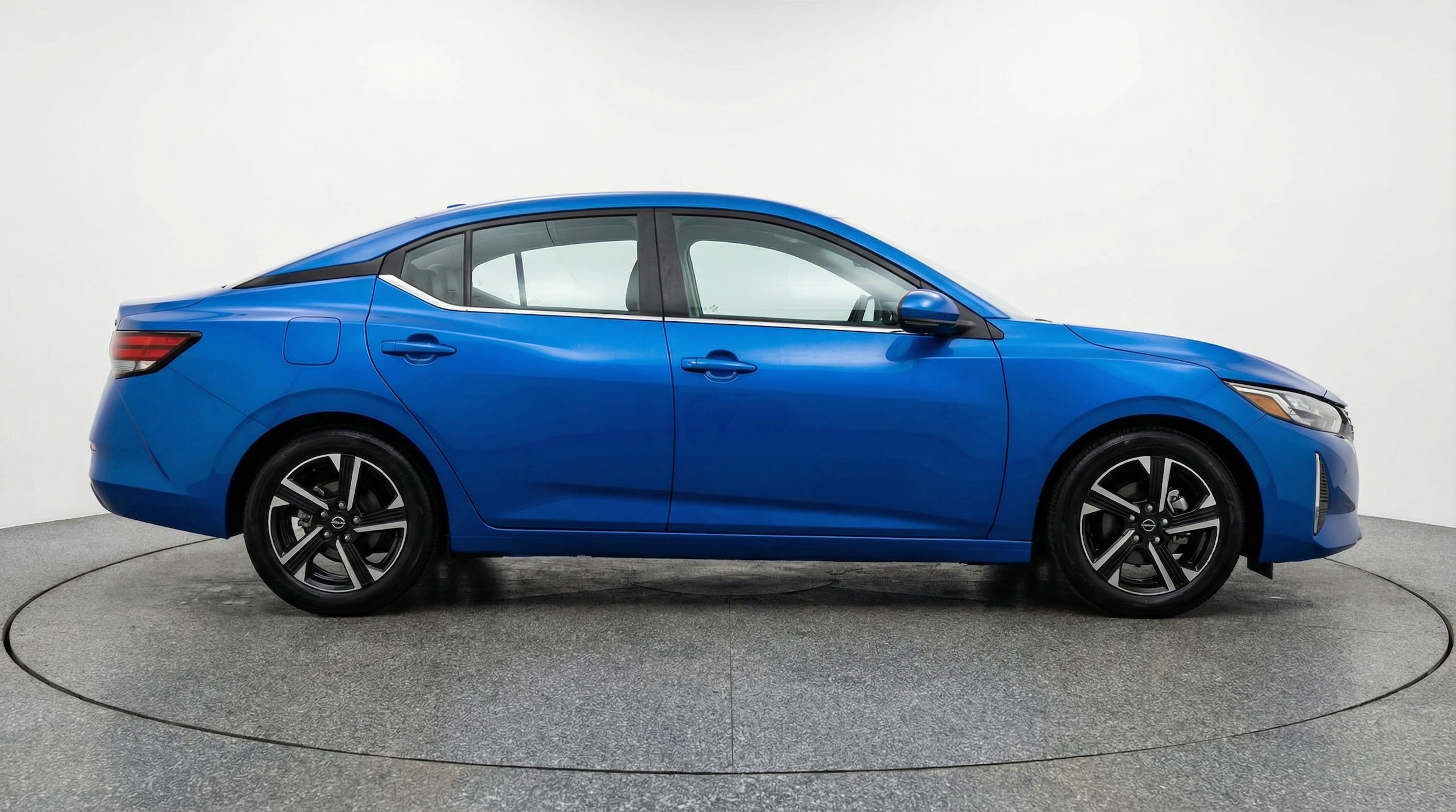 Thumbnail: 2025 Nissan Sentra - 8