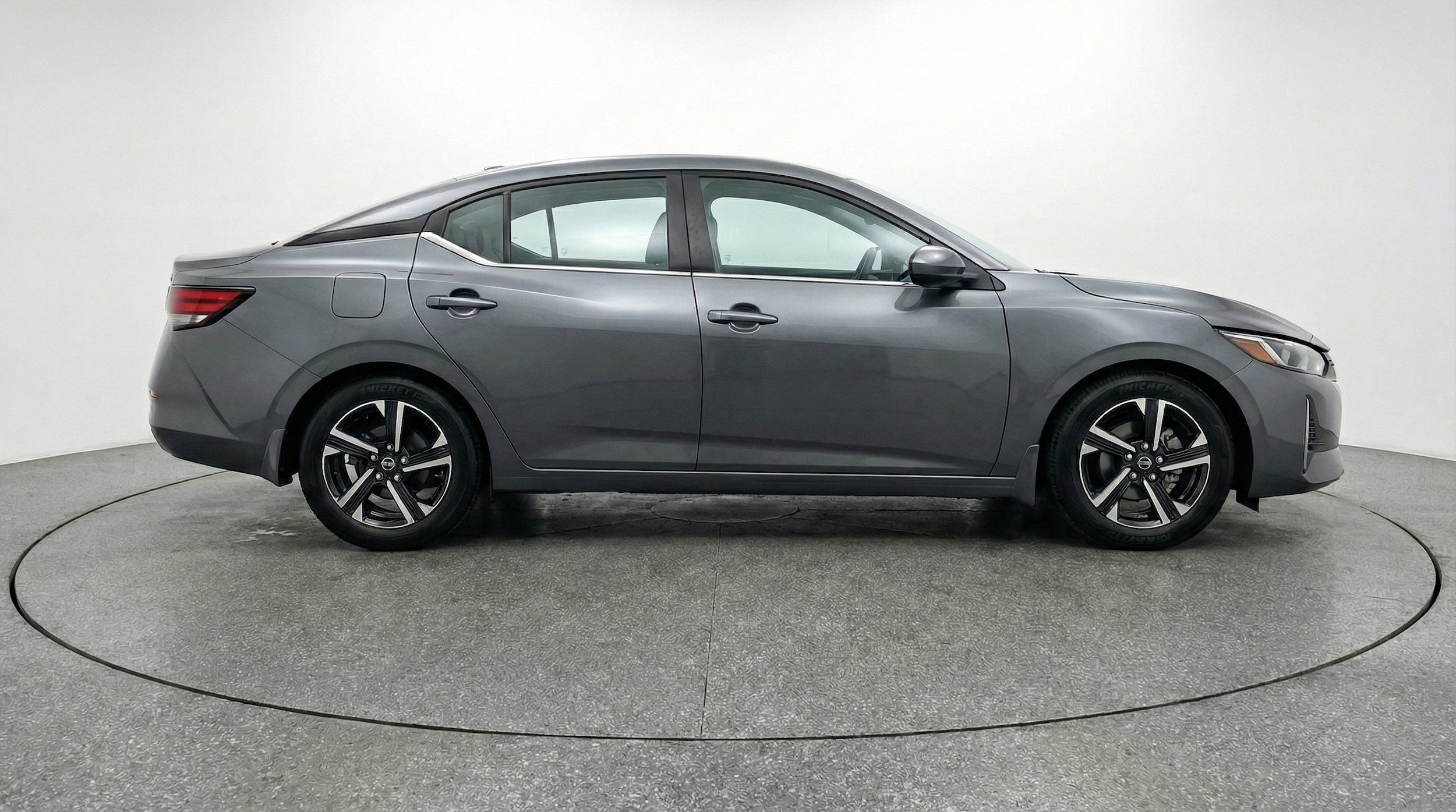 Thumbnail: 2025 Nissan Sentra - 11