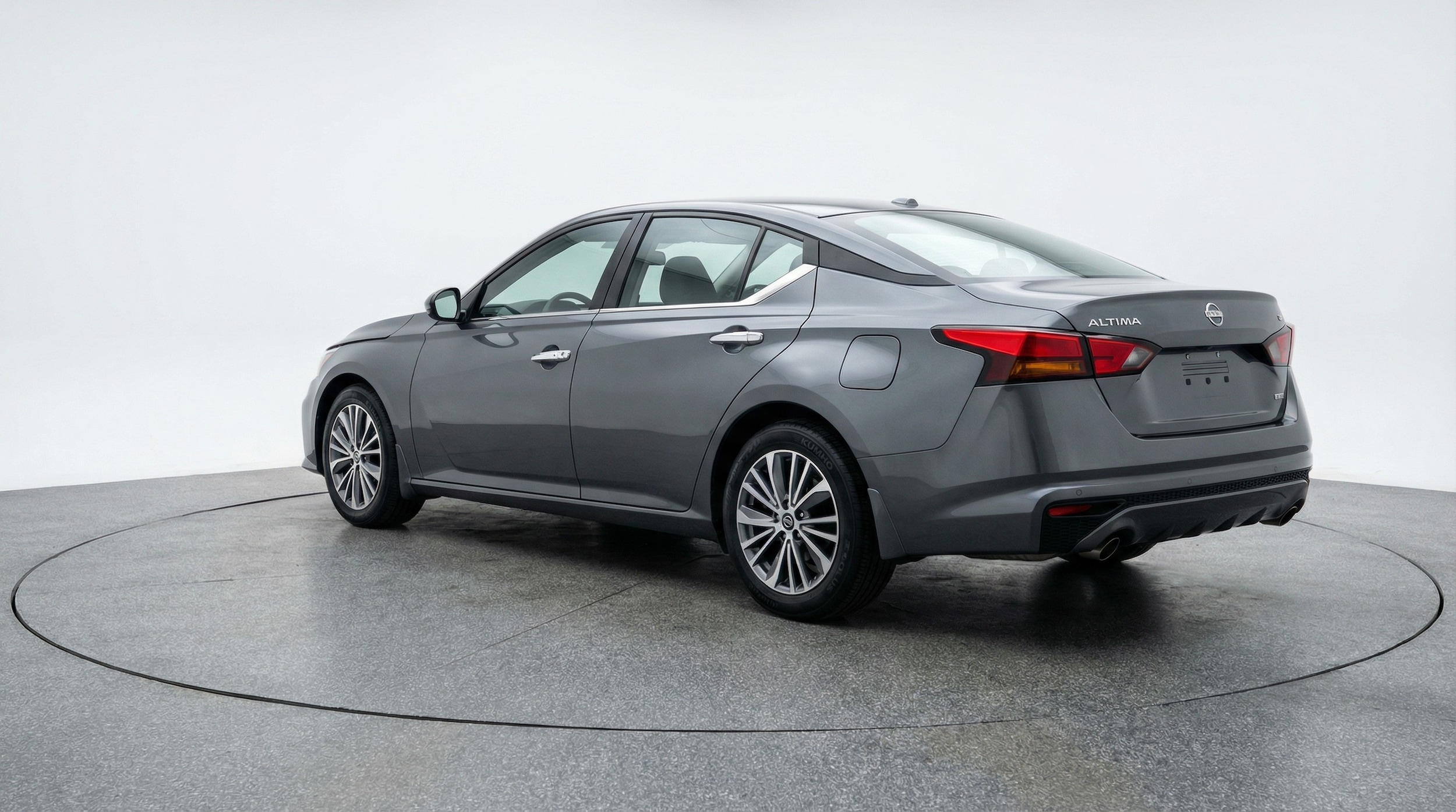 Thumbnail: 2025 Nissan Altima - 5