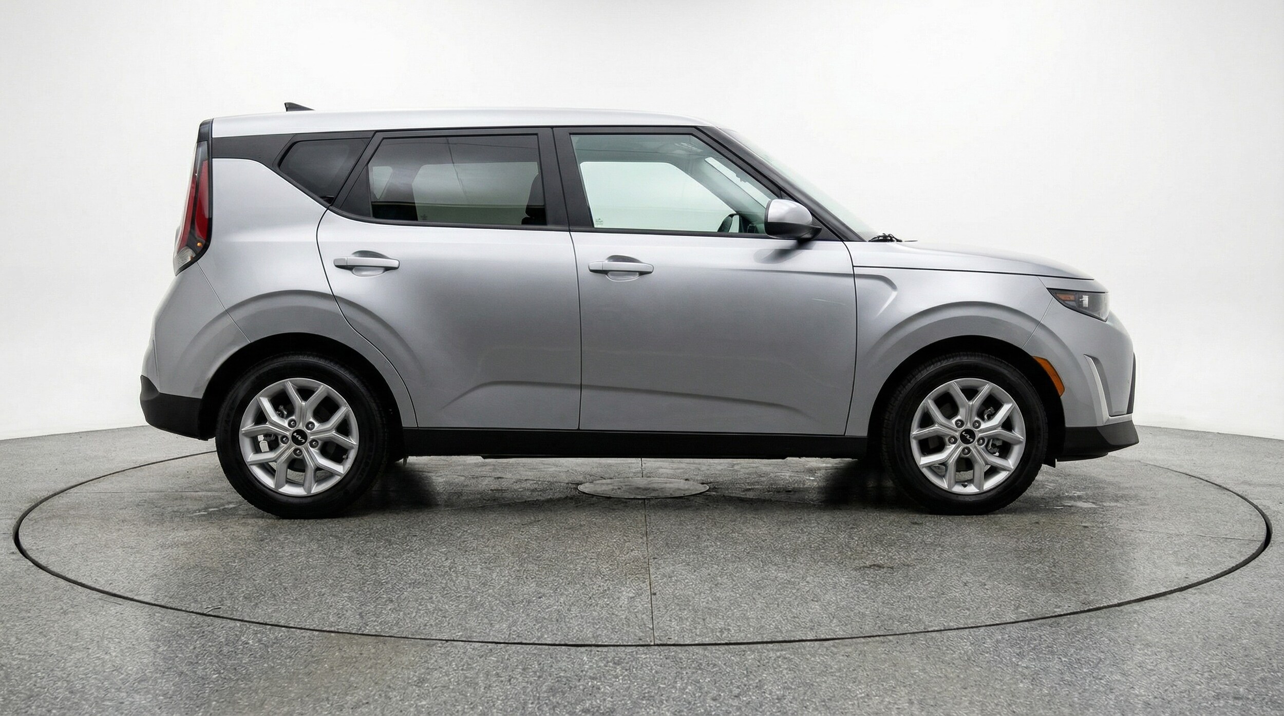 Thumbnail: 2025 Kia Soul - 8