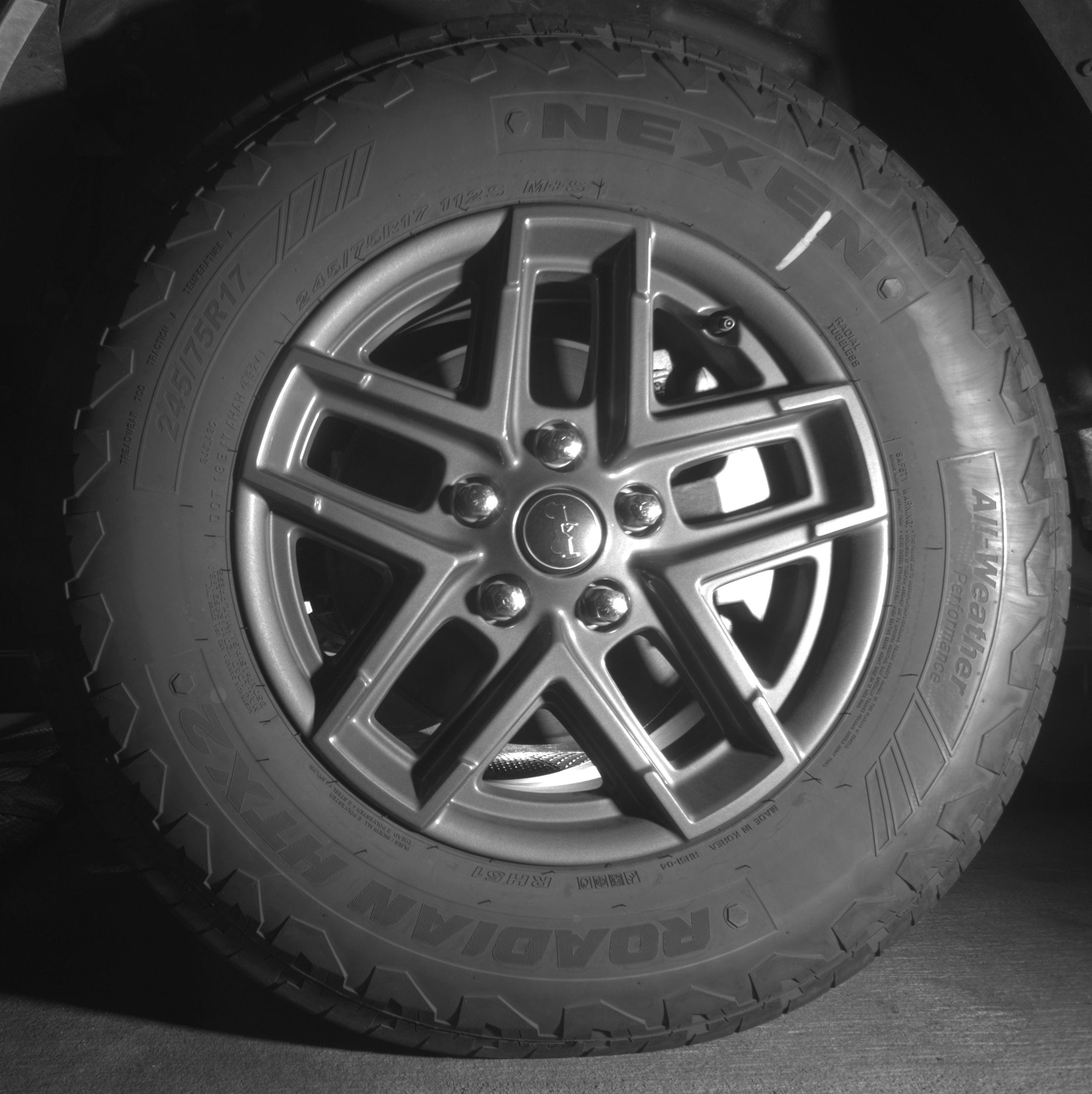 Thumbnail: 2025 Jeep Wrangler - 9