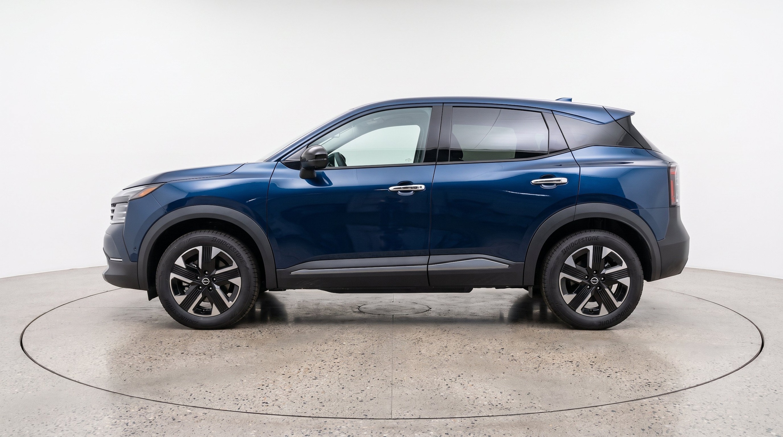 Thumbnail: 2026 Nissan Kicks - 5