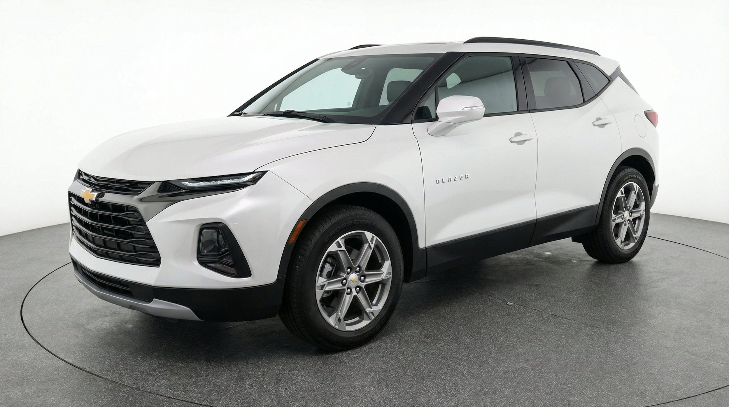 Thumbnail: 2026 Chevrolet Blazer - 3