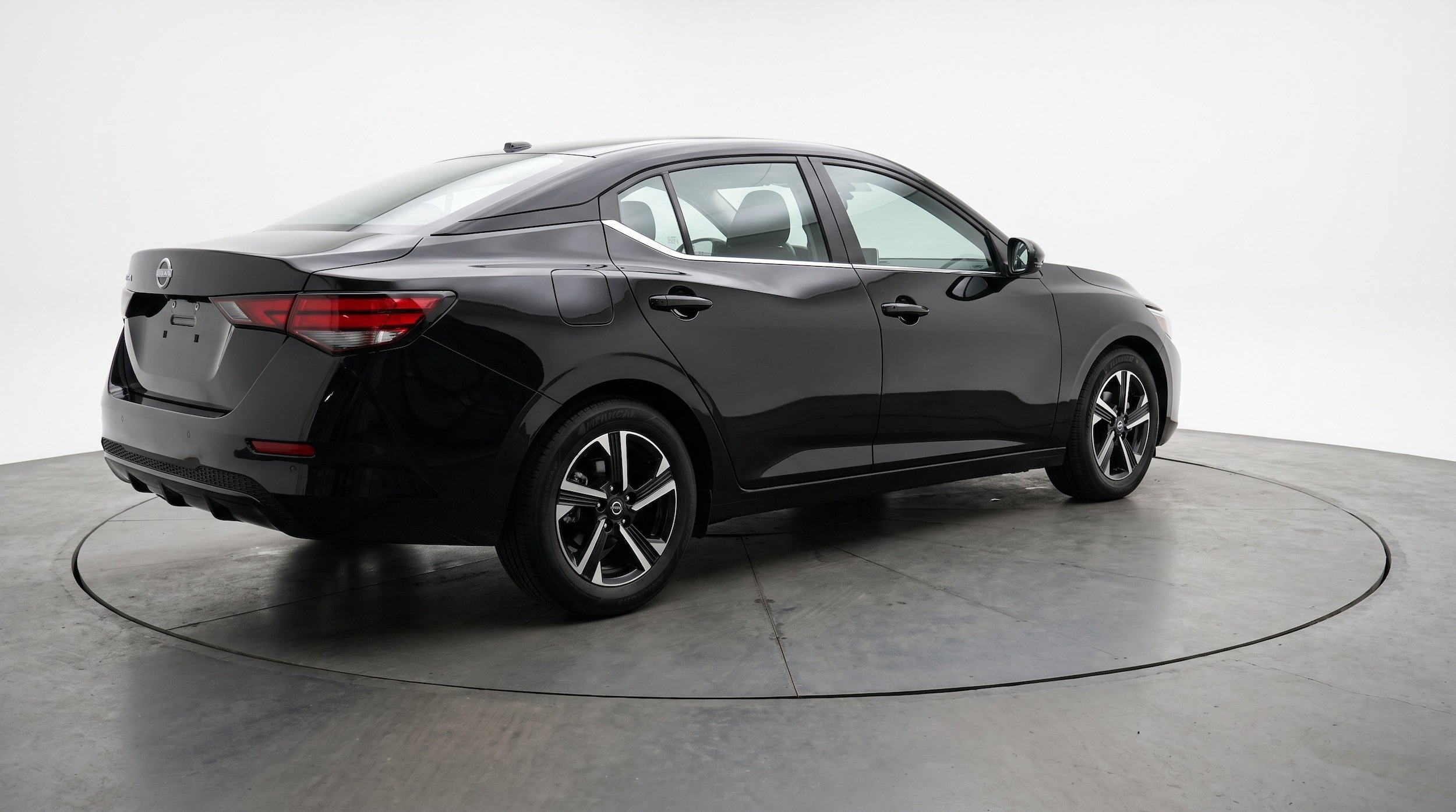 Thumbnail: 2025 Nissan Sentra - 9