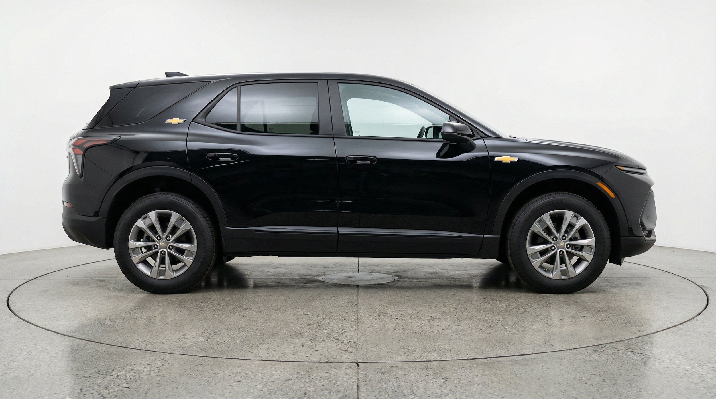 Thumbnail: 2025 Chevrolet Equinox - 11