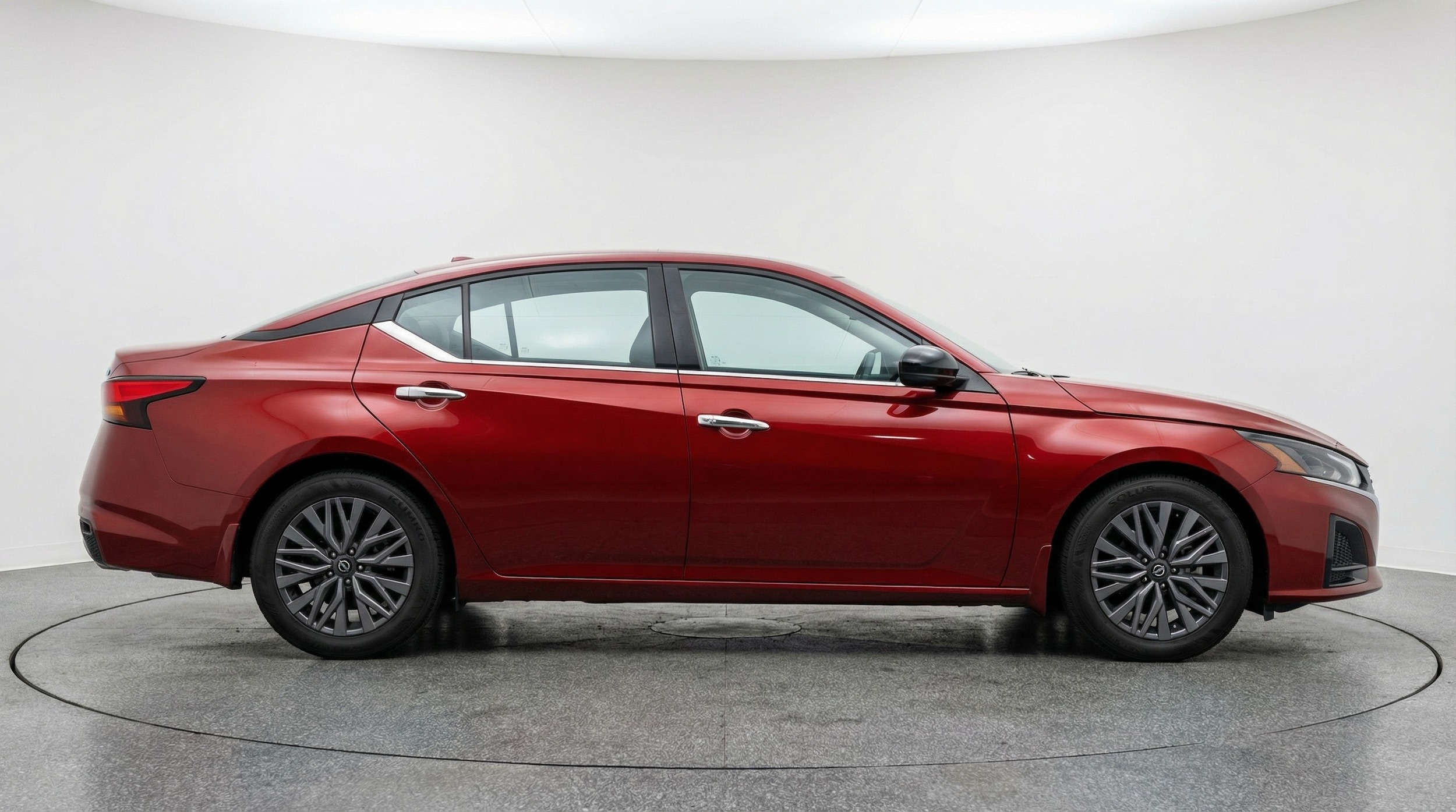 Thumbnail: 2025 Nissan Altima - 8