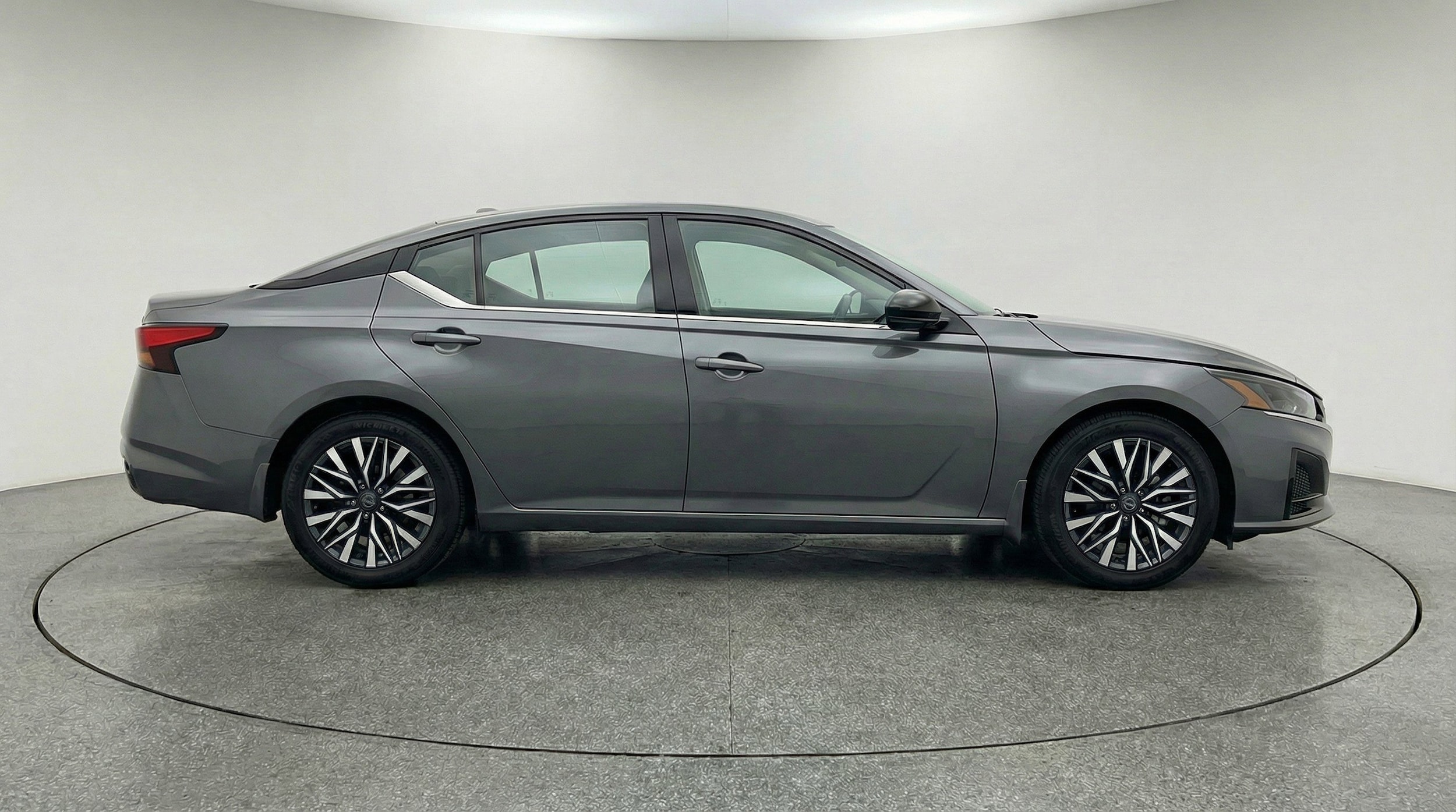 Thumbnail: 2025 Nissan Altima - 11