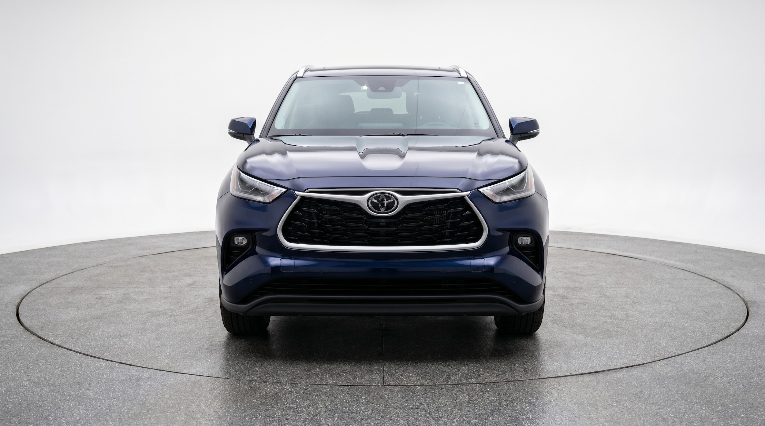 Thumbnail: 2025 Toyota Highlander - 2