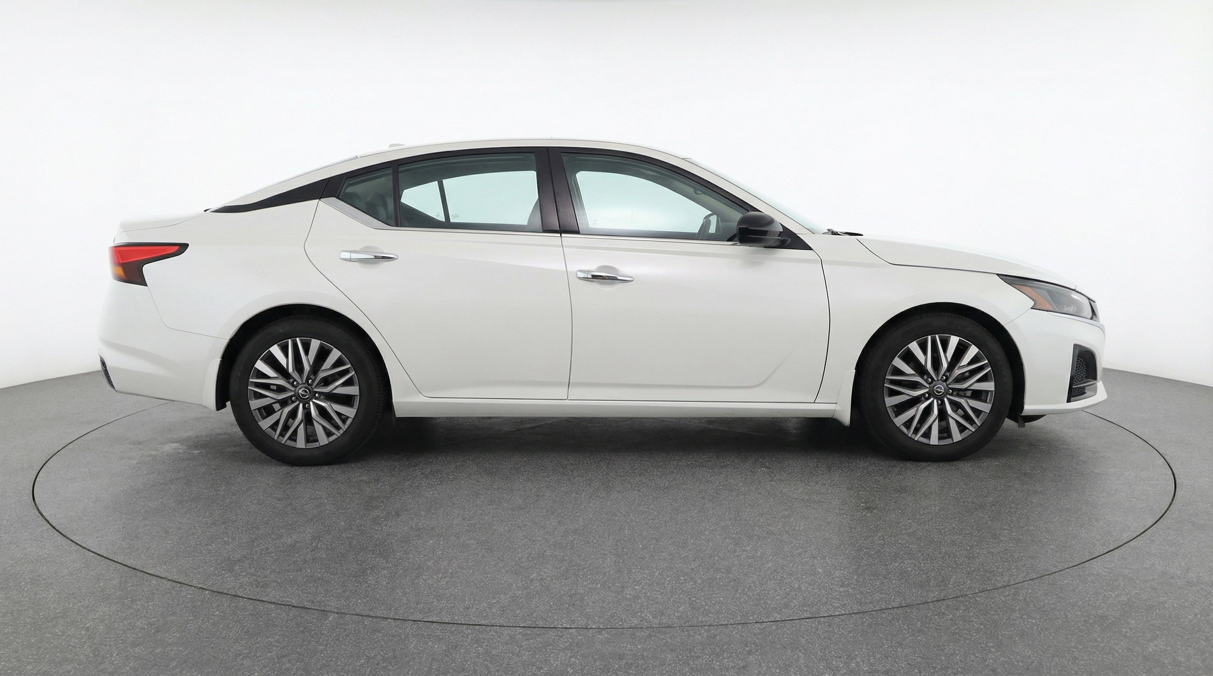 Thumbnail: 2025 Nissan Altima - 11