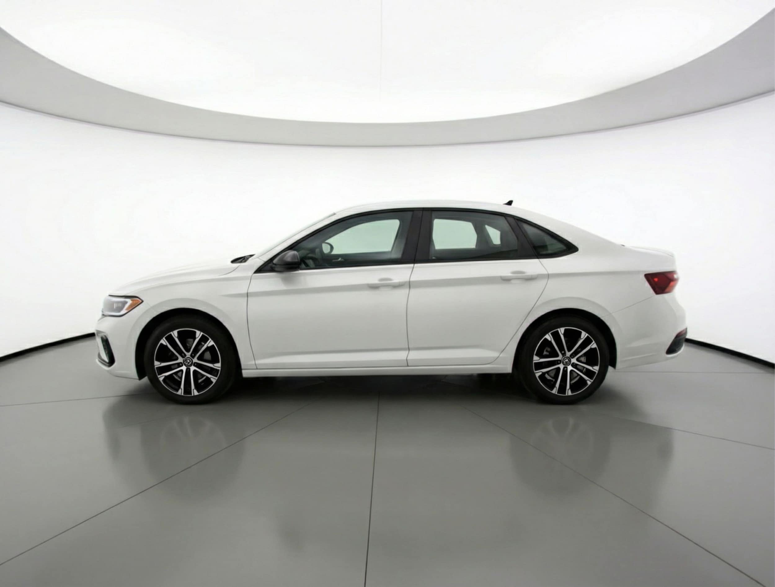 Thumbnail: 2025 Volkswagen Jetta - 4