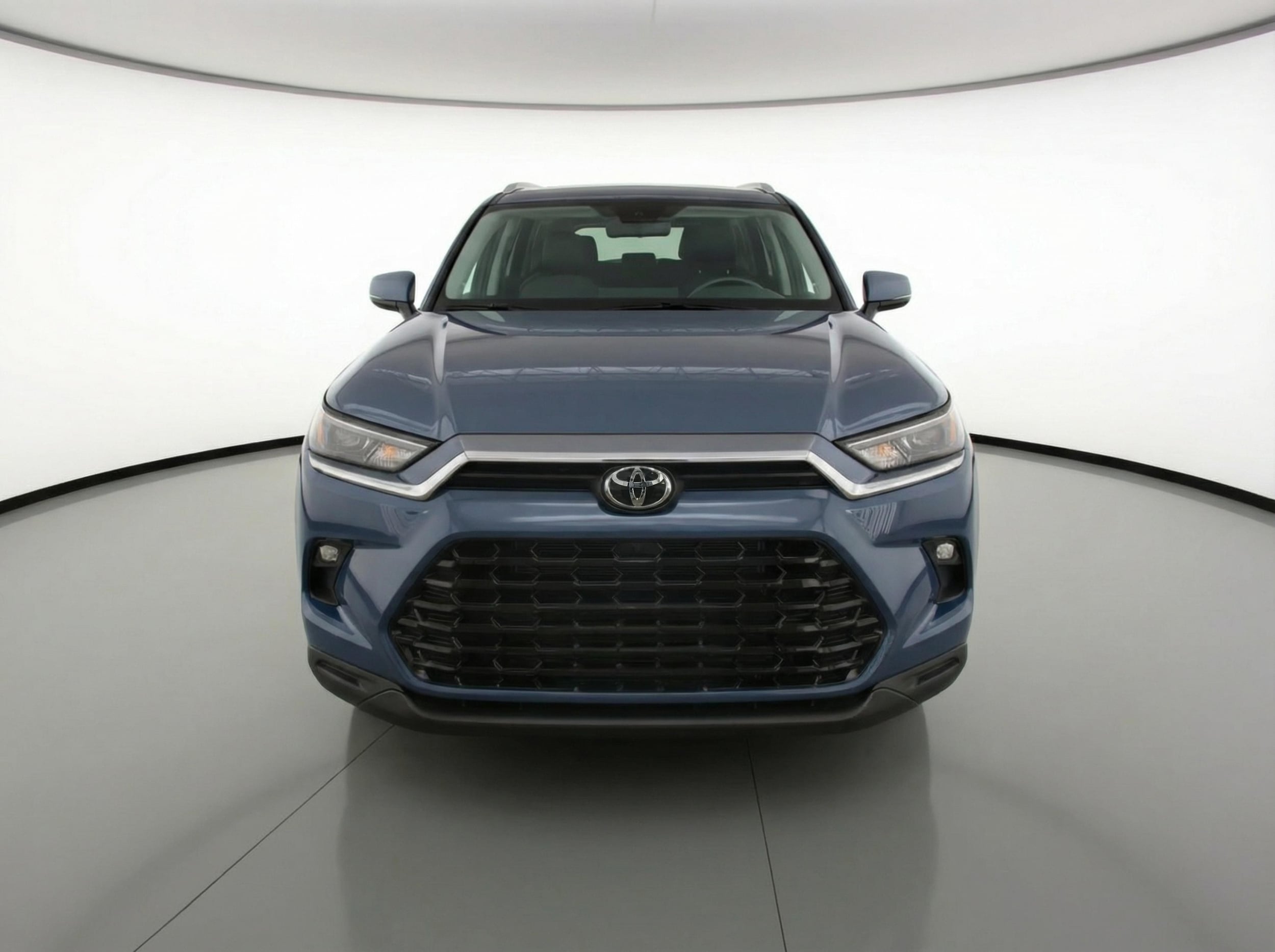 Thumbnail: 2025 Toyota Grand Highlander - 2