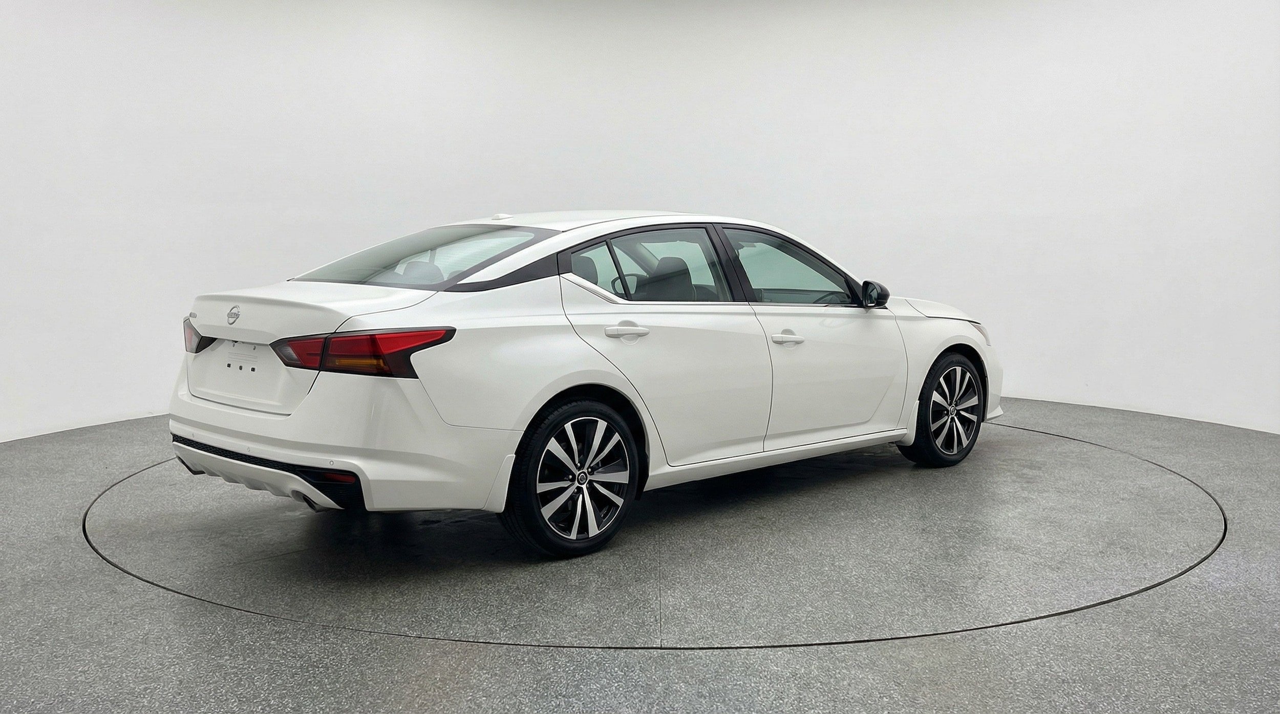 Thumbnail: 2025 Nissan Altima - 9