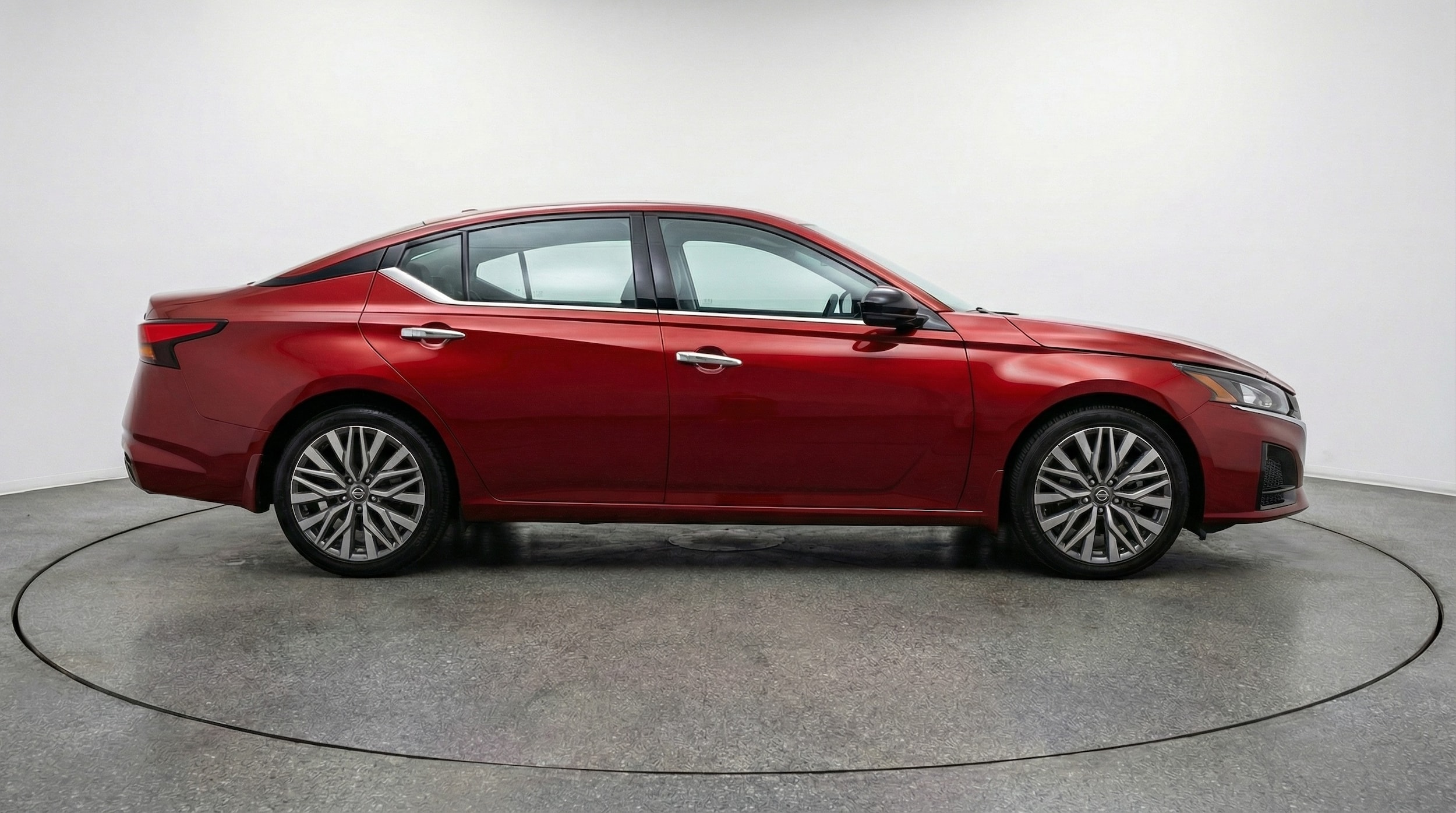 Thumbnail: 2025 Nissan Altima - 8