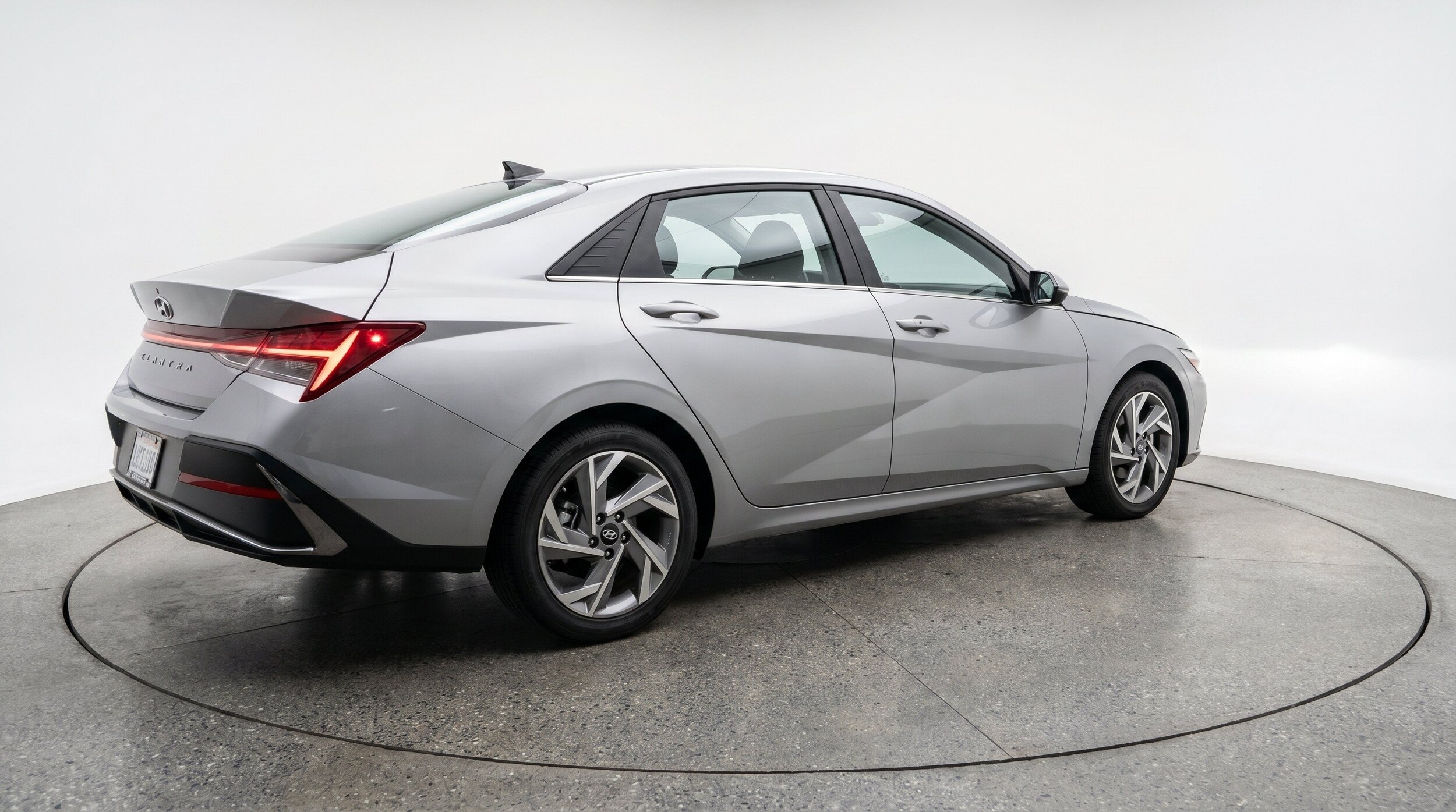 Thumbnail: 2025 Hyundai Elantra - 9
