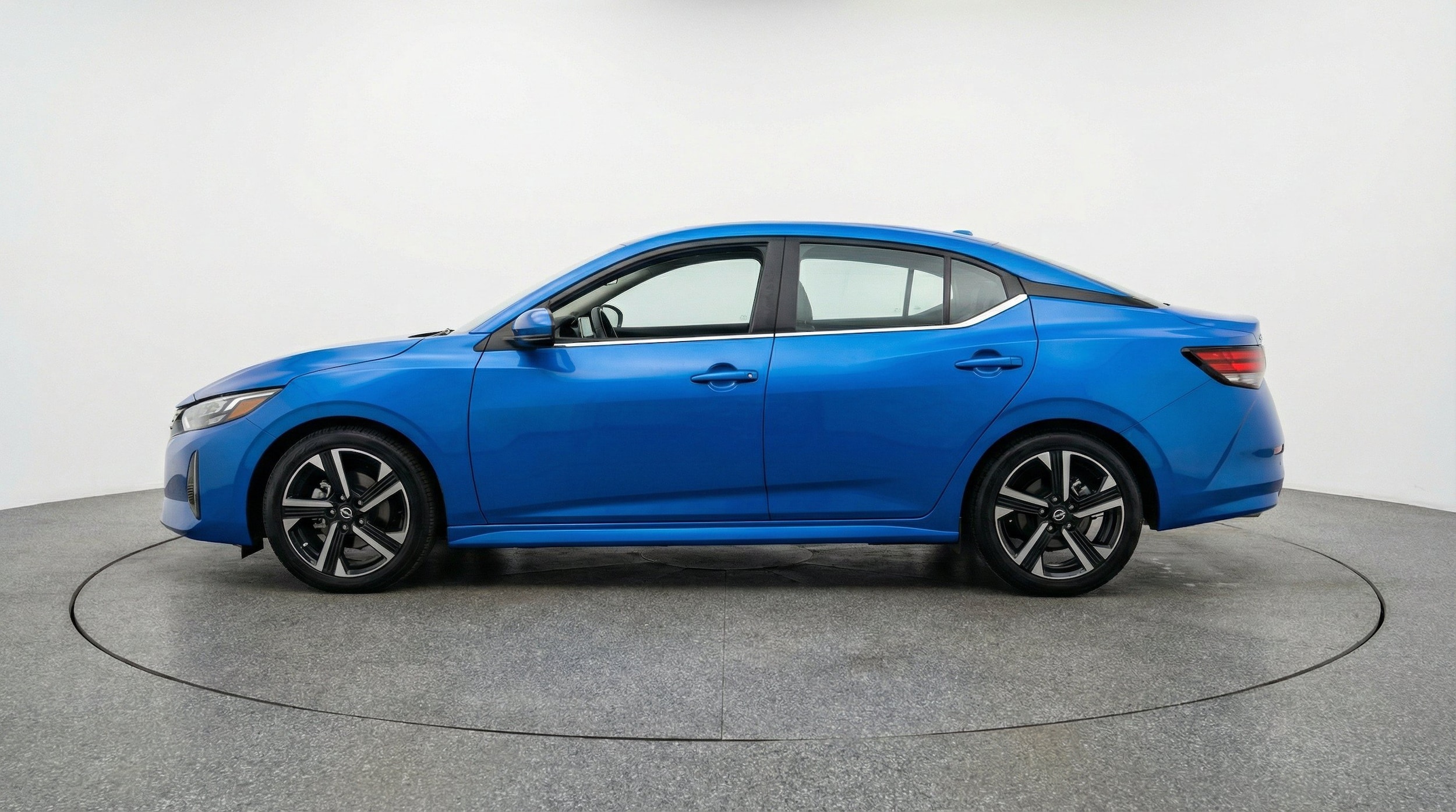 Thumbnail: 2025 Nissan Sentra - 5