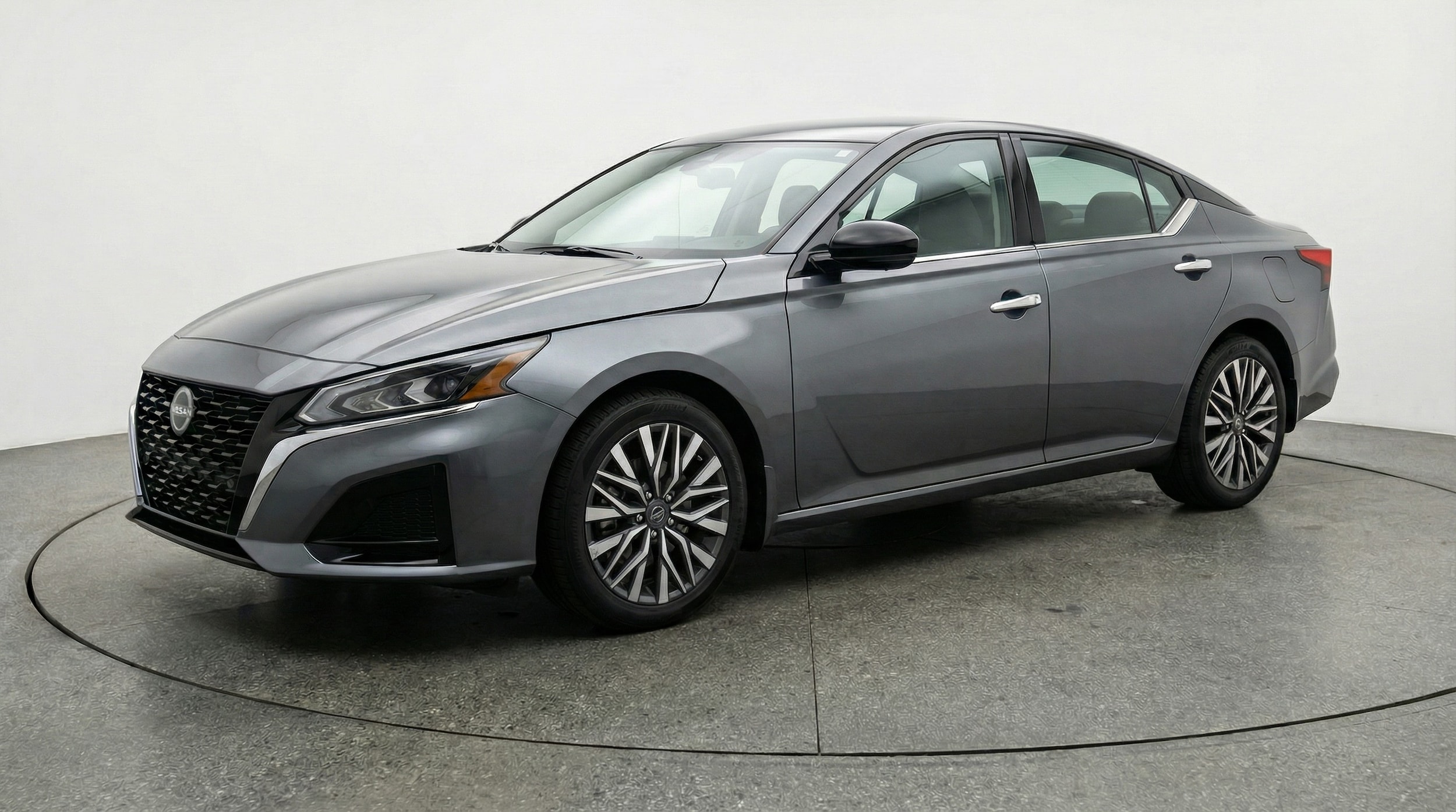 Thumbnail: 2025 Nissan Altima - 3