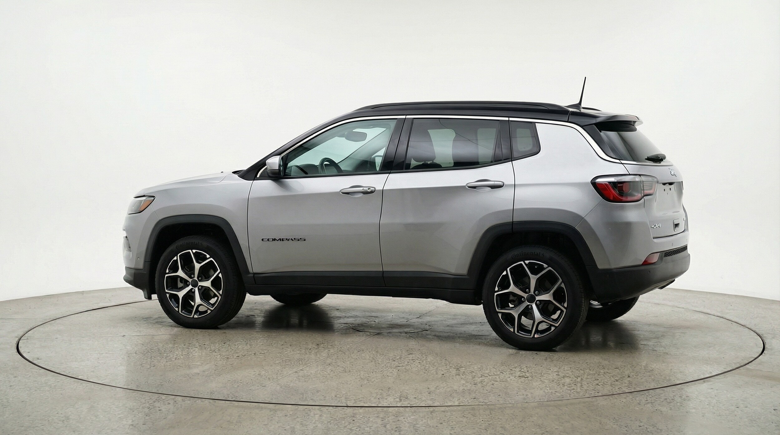 Thumbnail: 2025 Jeep Compass - 4