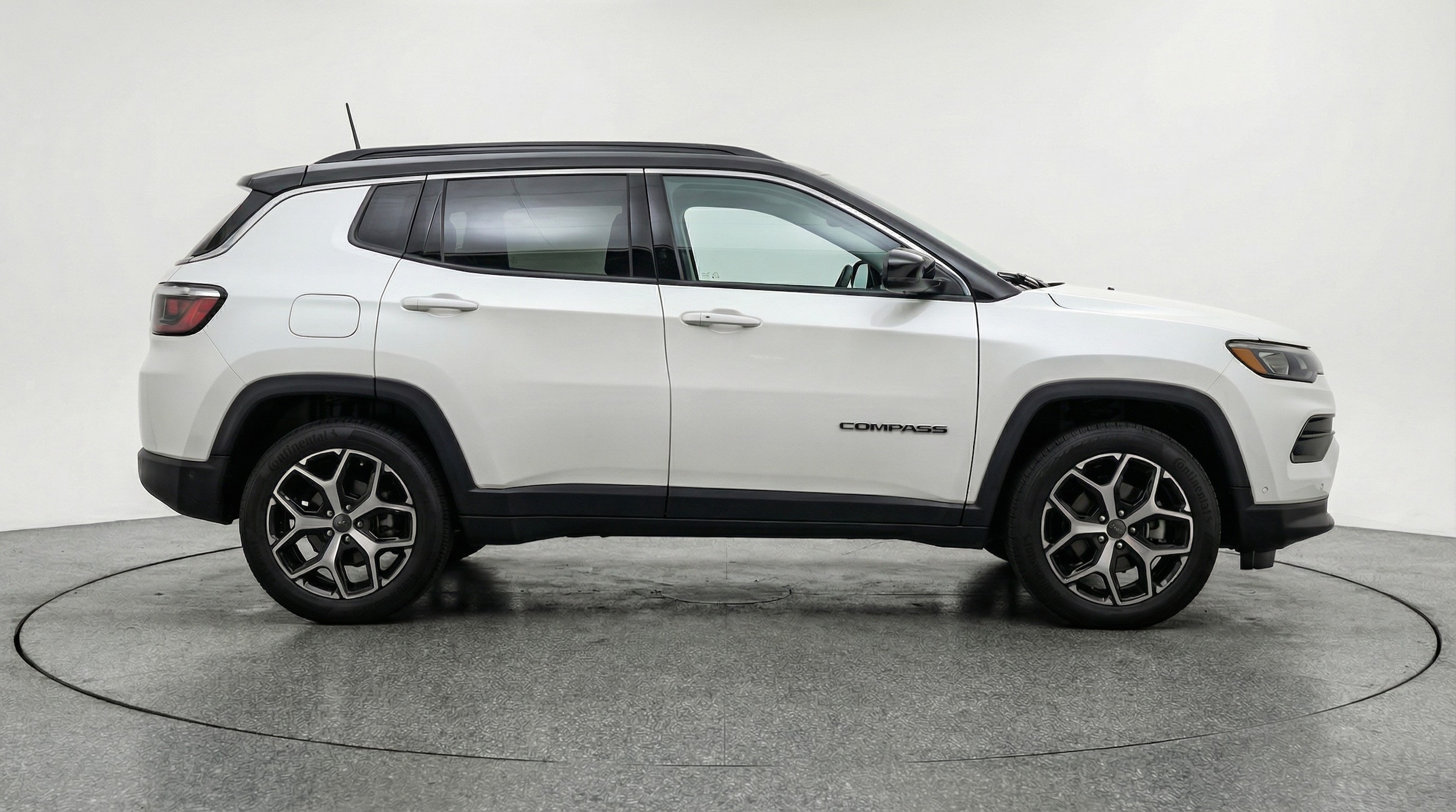 Thumbnail: 2025 Jeep Compass - 8