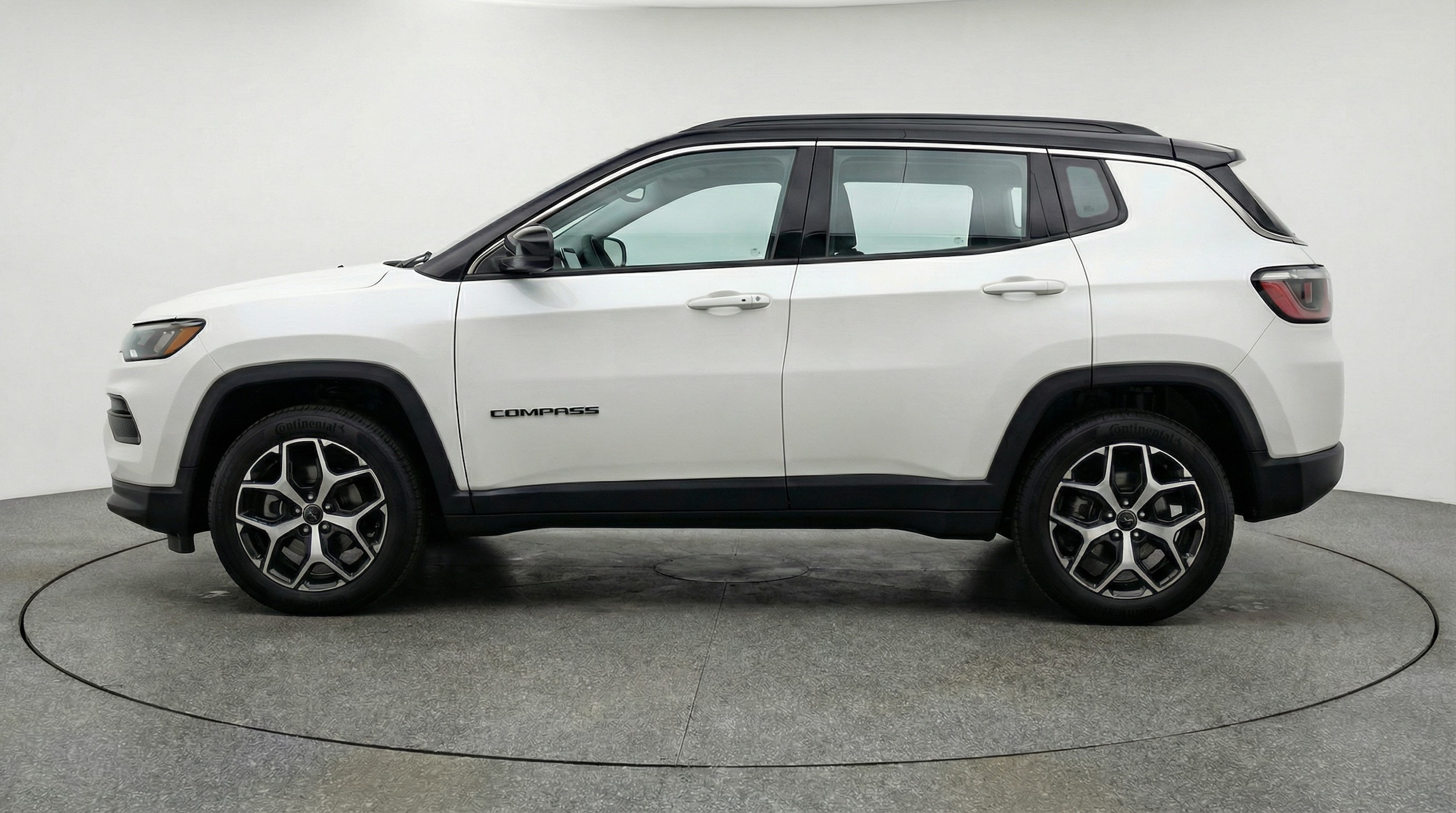 Thumbnail: 2025 Jeep Compass - 4