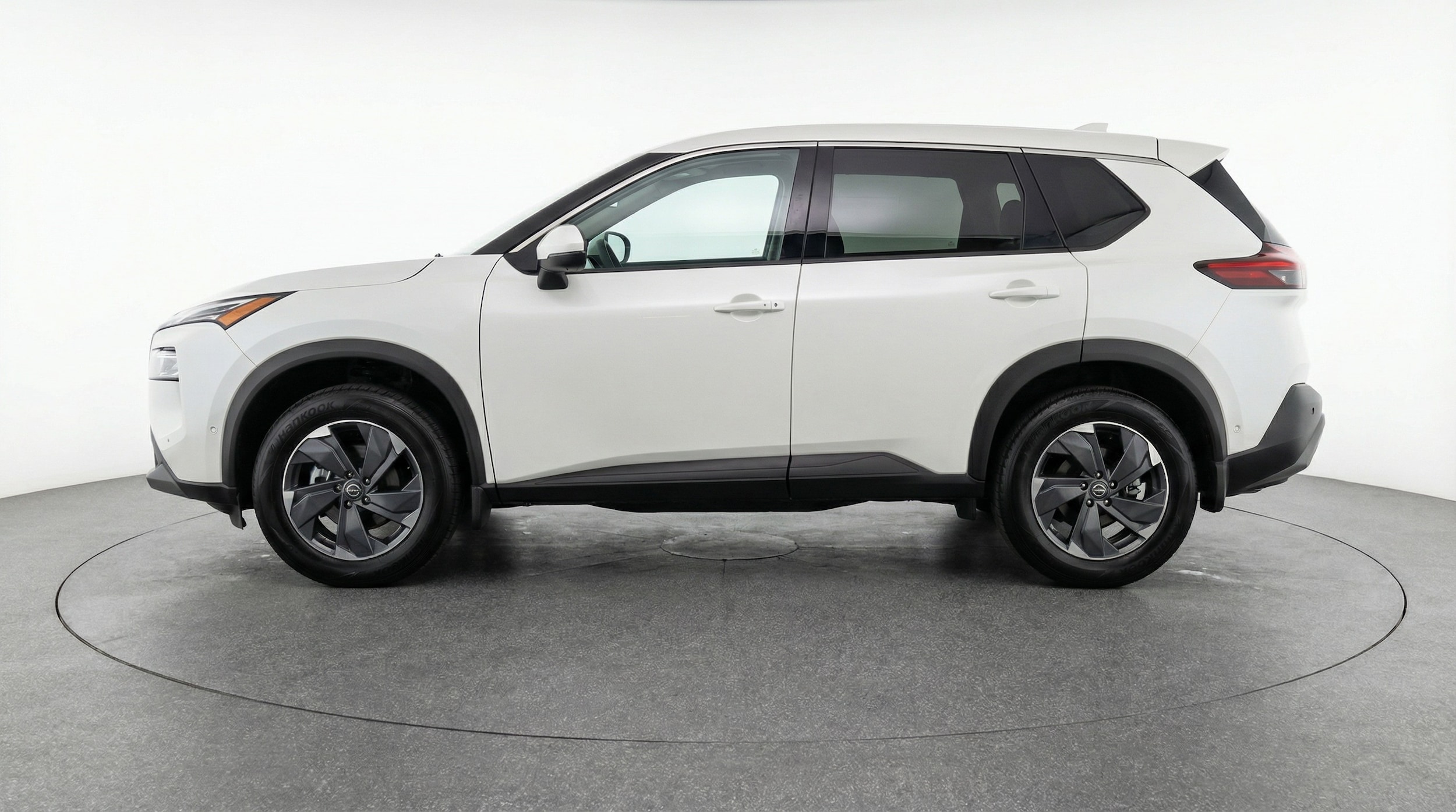 Thumbnail: 2025 Nissan Rogue - 4