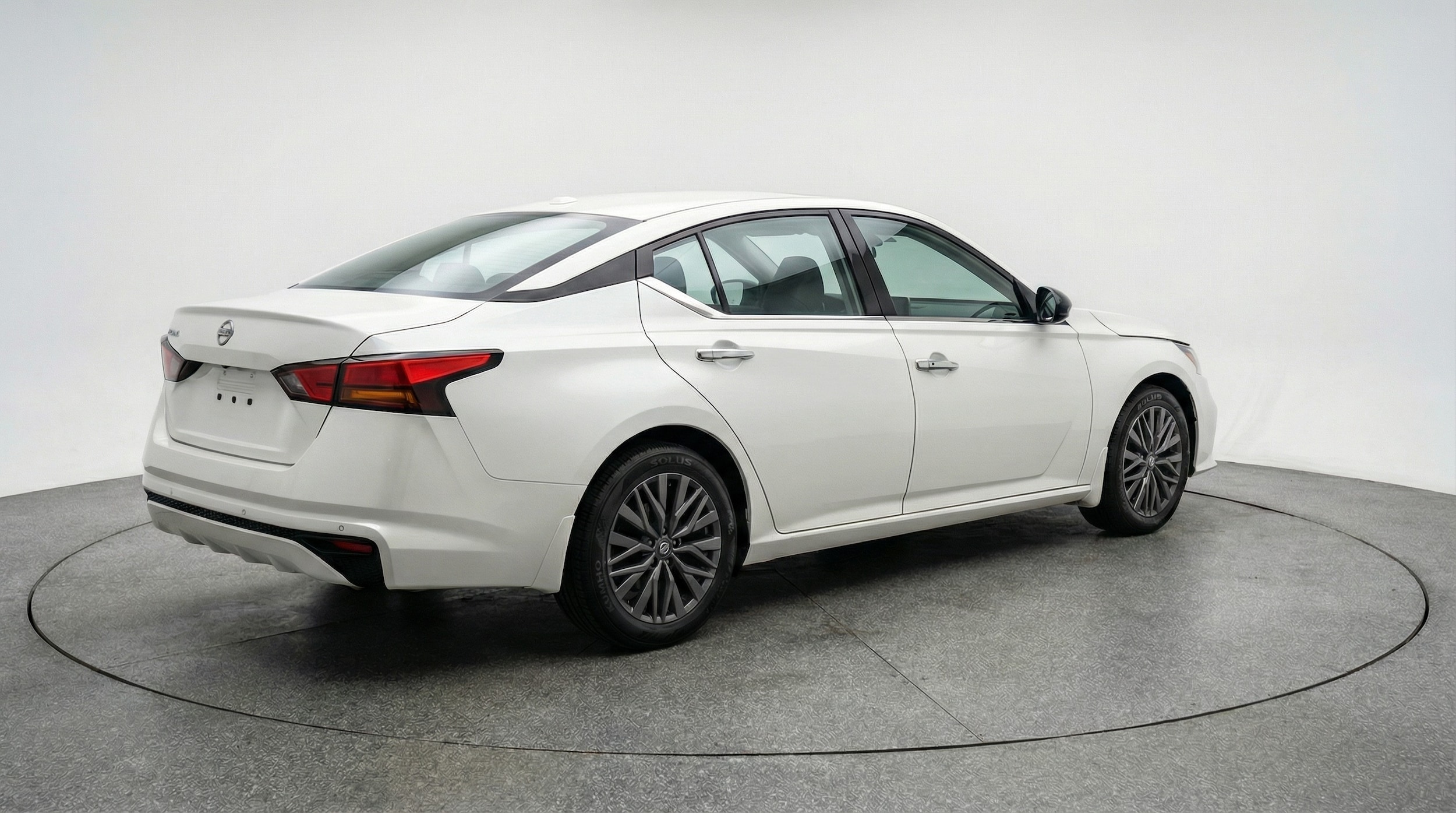 Thumbnail: 2025 Nissan Altima - 7