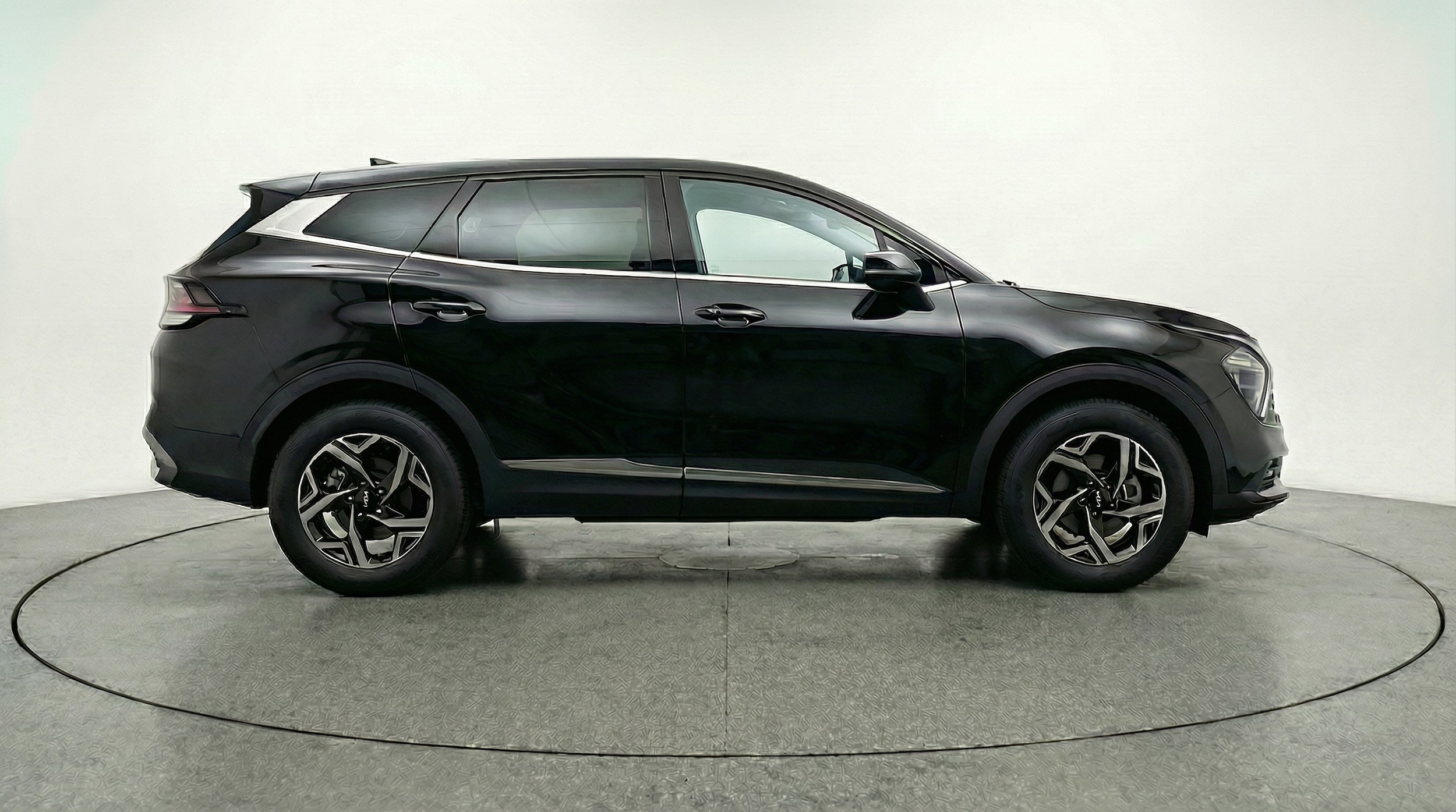 Thumbnail: 2025 Kia Sportage - 8