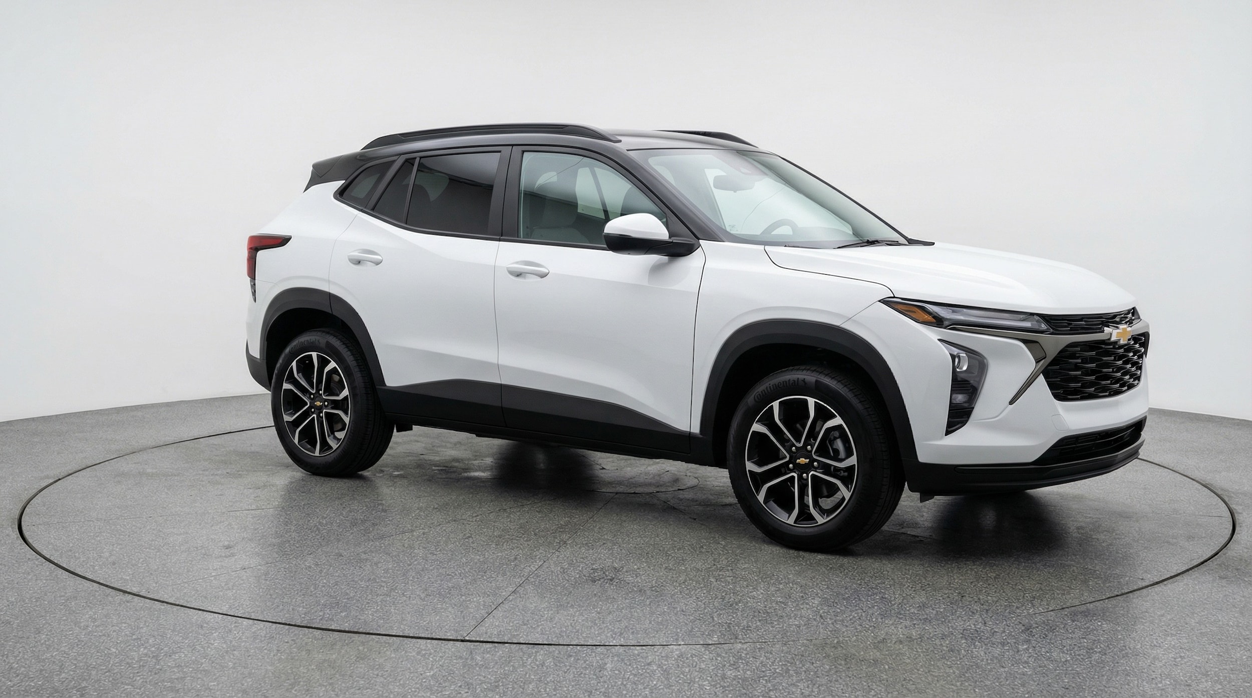 Thumbnail: 2025 Chevrolet TrailBlazer - 1