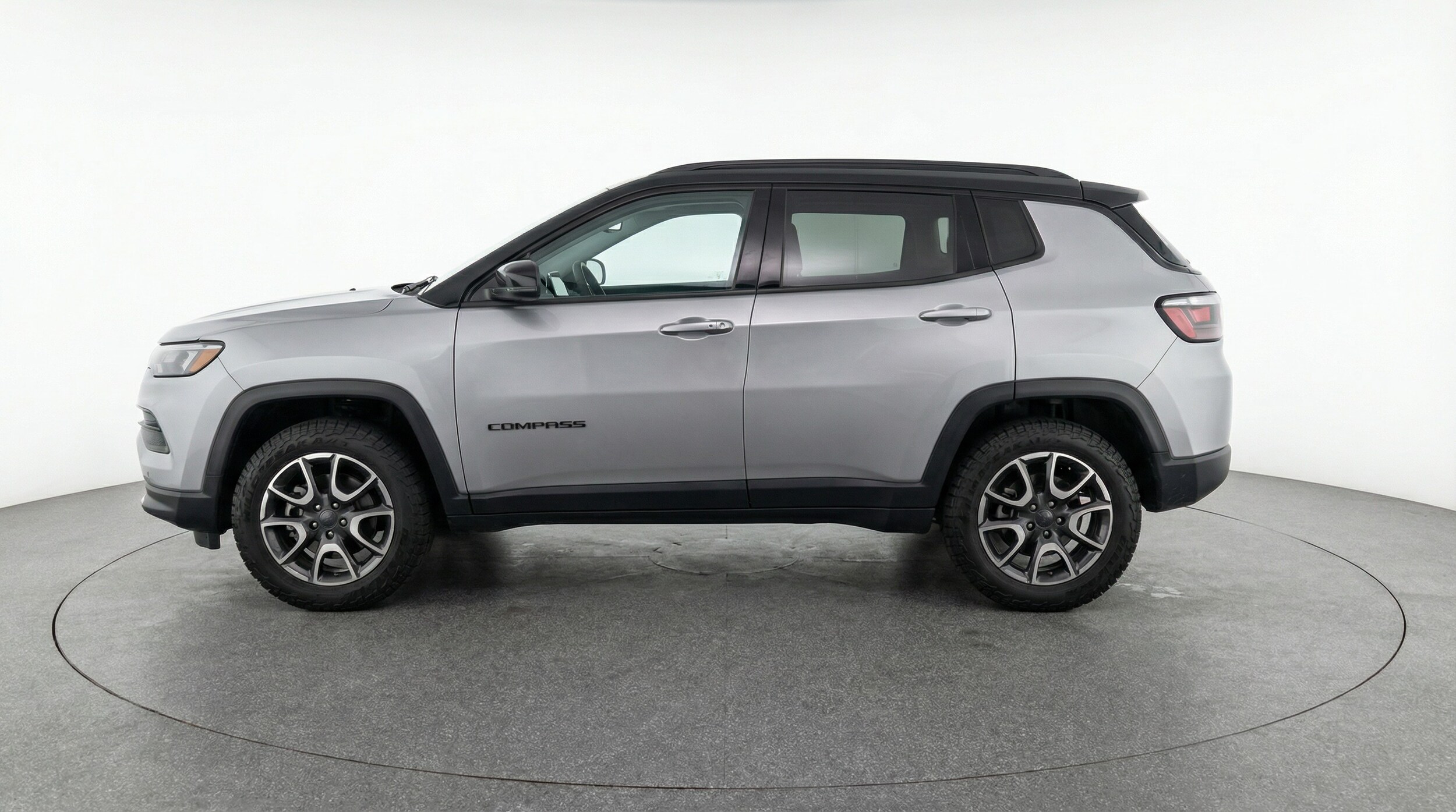 Thumbnail: 2025 Jeep Compass - 4