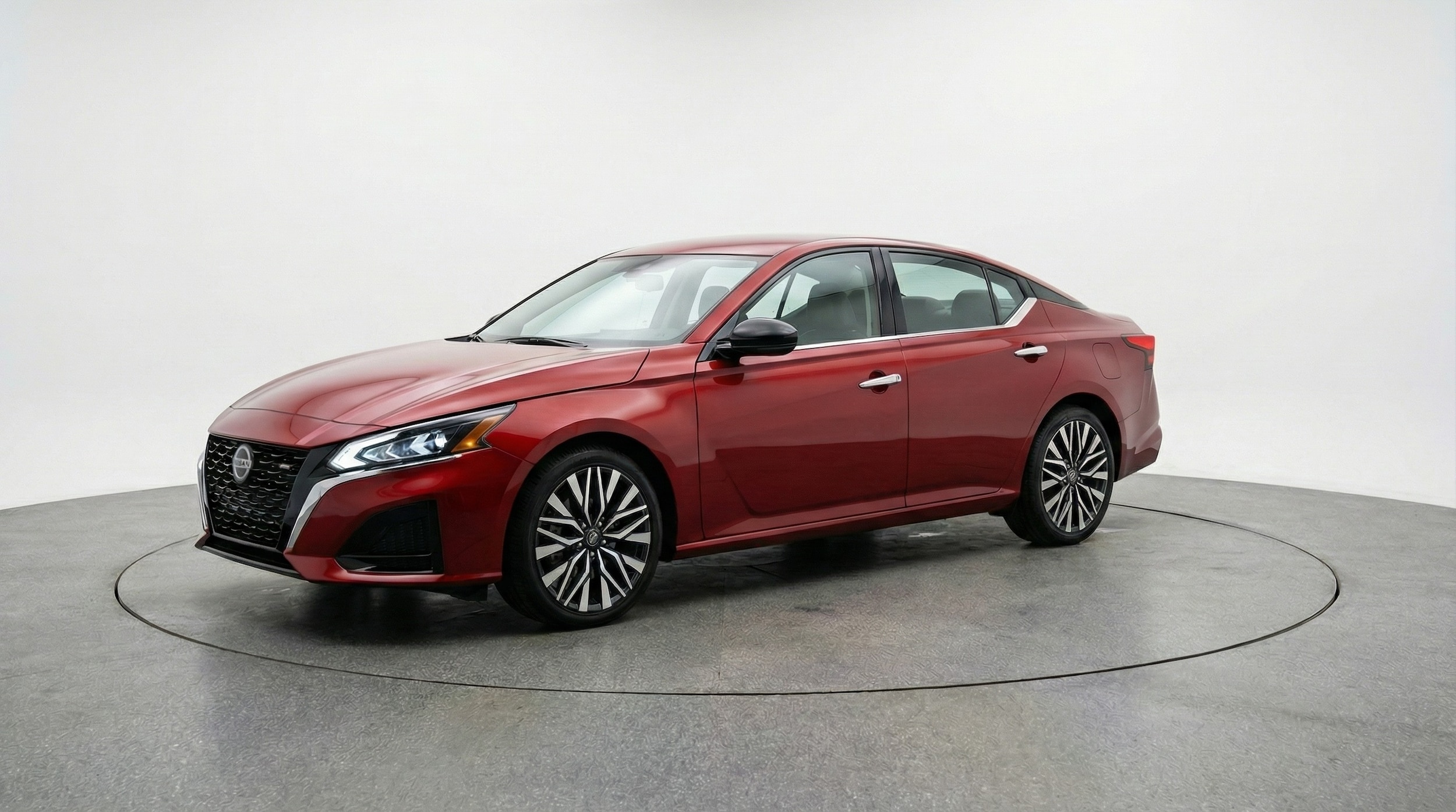 Thumbnail: 2025 Nissan Altima - 3