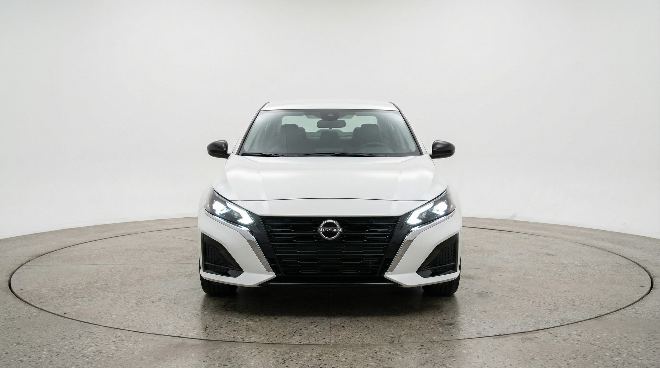 Thumbnail: 2025 Nissan Altima - 2