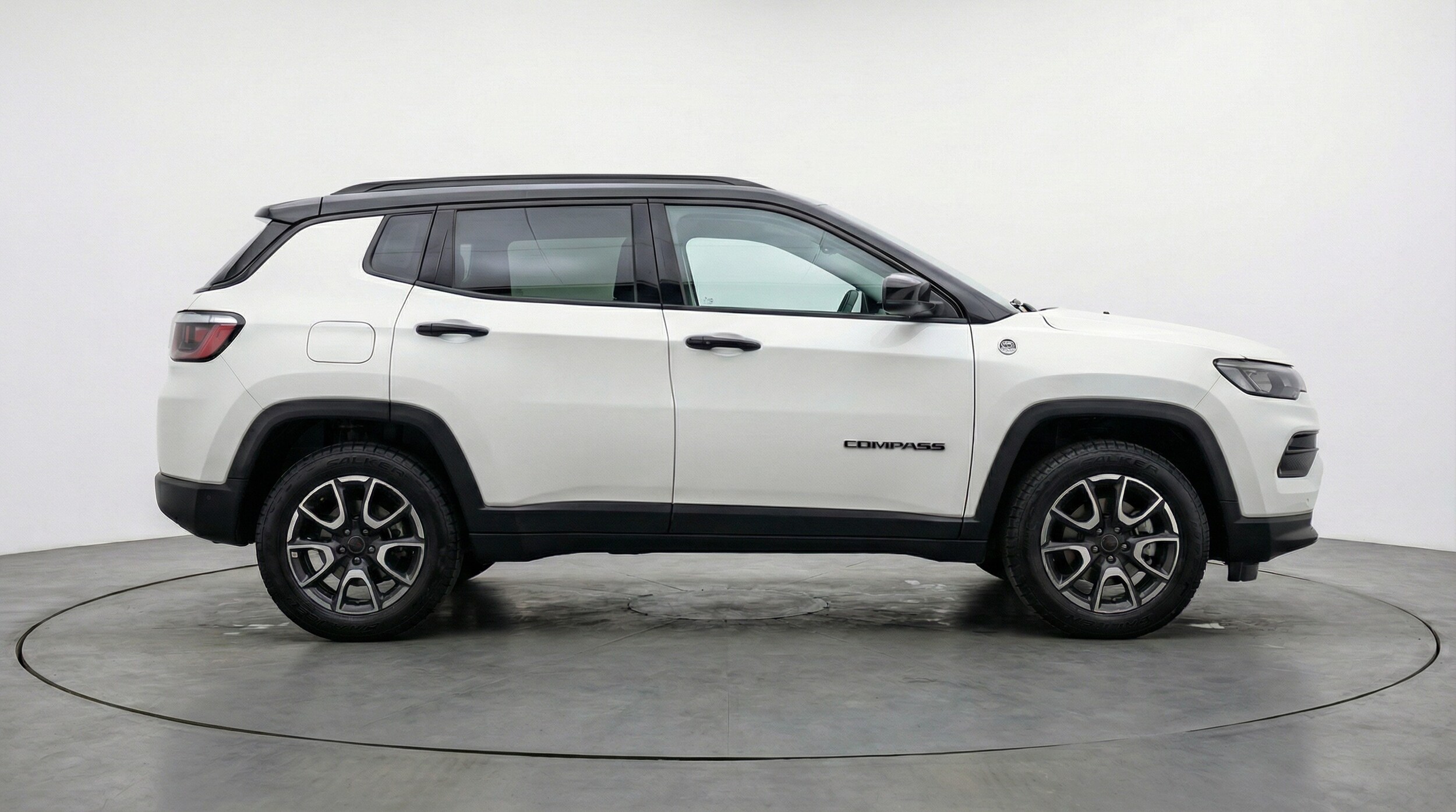 Thumbnail: 2025 Jeep Compass - 8