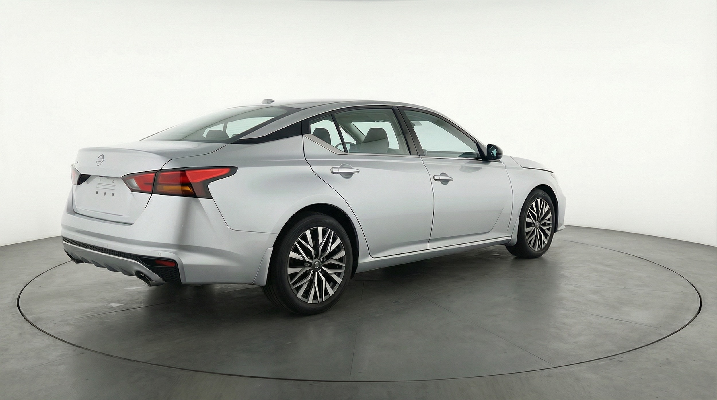 Thumbnail: 2025 Nissan Altima - 7