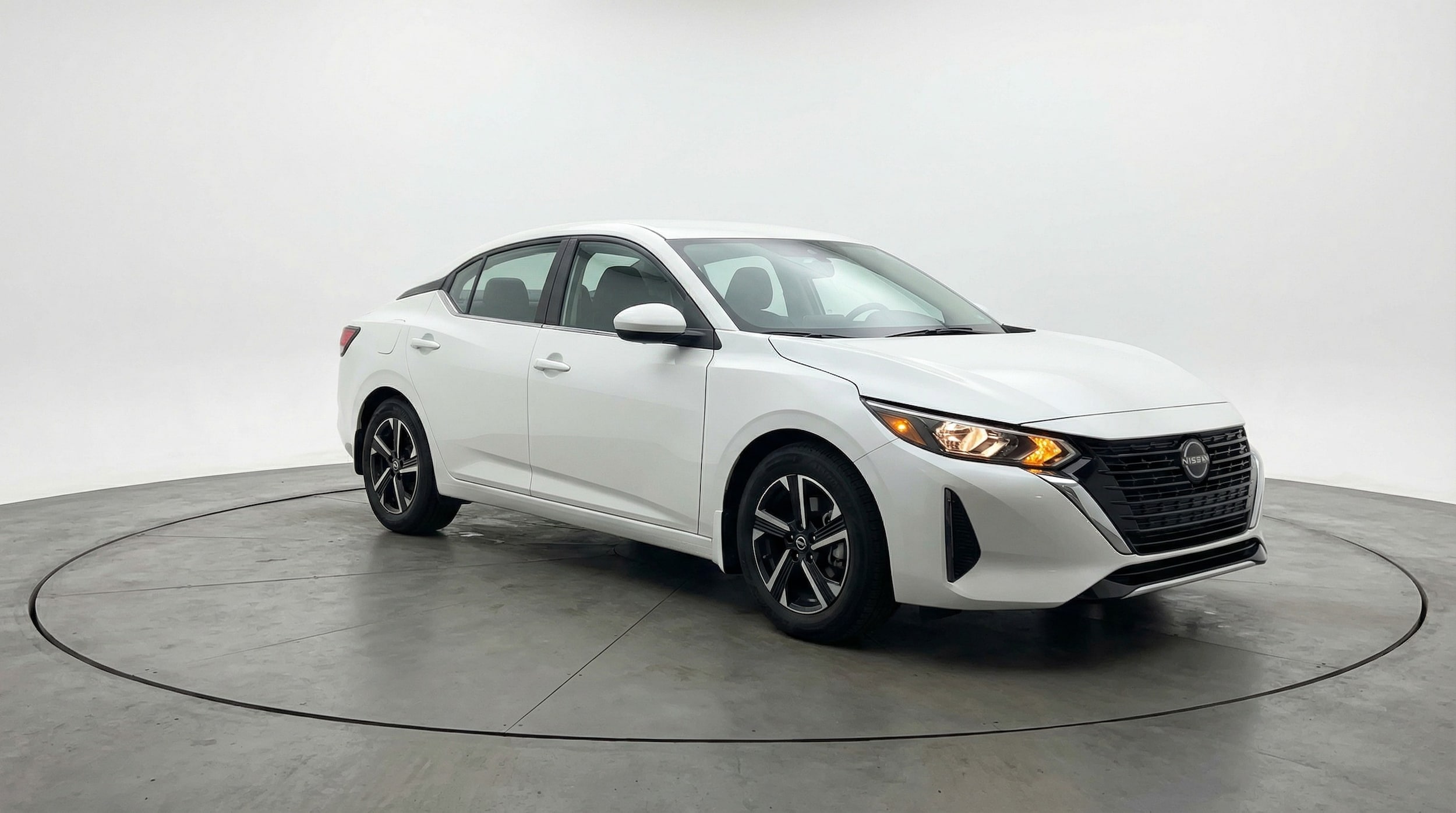 Thumbnail: 2025 Nissan Sentra - 1