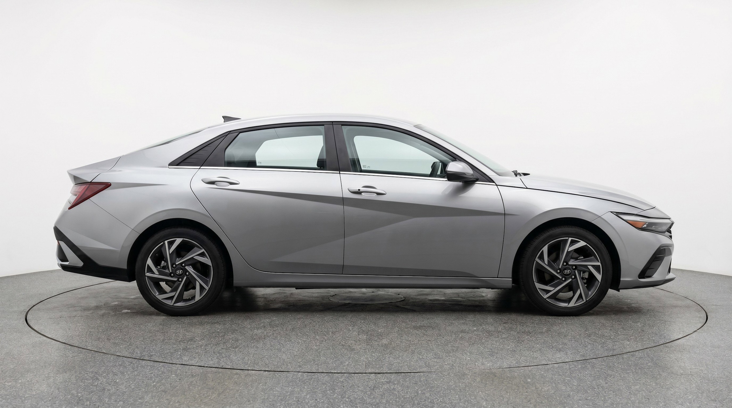Thumbnail: 2025 Hyundai Elantra - 11