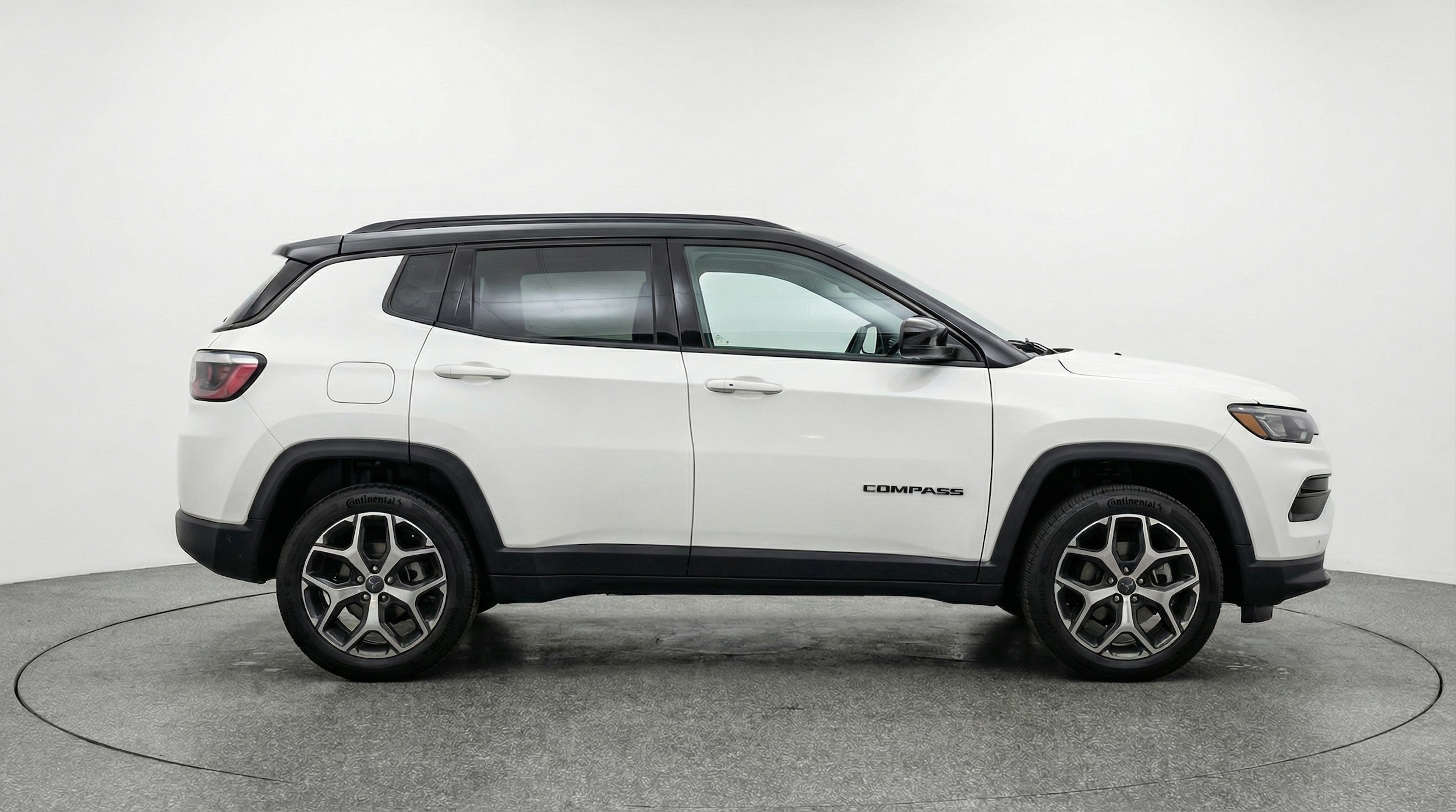 Thumbnail: 2025 Jeep Compass - 8