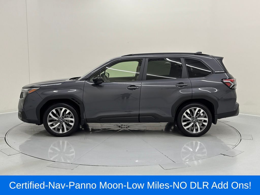 2025 Subaru Forester Touring photo 3