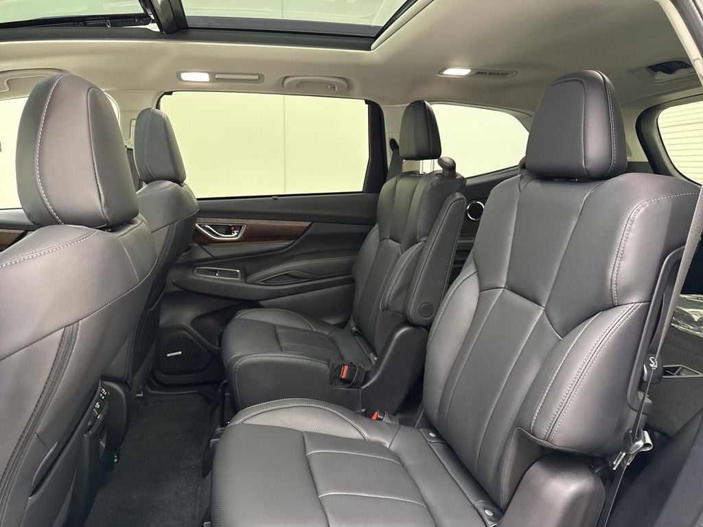 2025 Subaru Ascent Touring - Photo 26