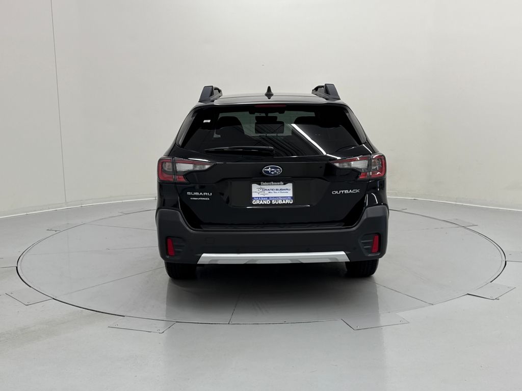 2020 Subaru Outback Limited photo 3